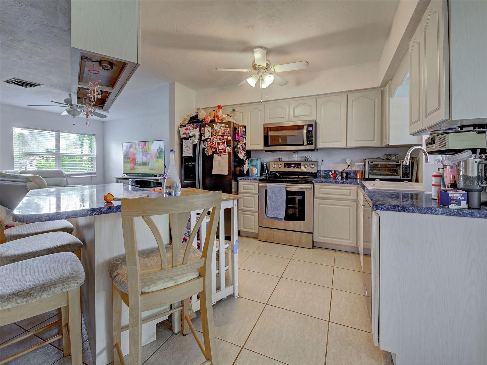 355 TRINITY RD — photo 26