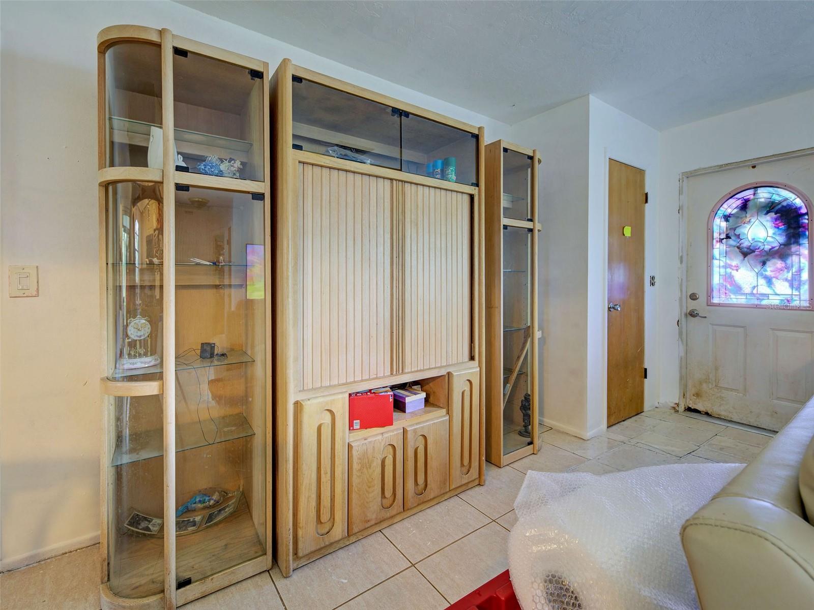 355 TRINITY RD — photo 18