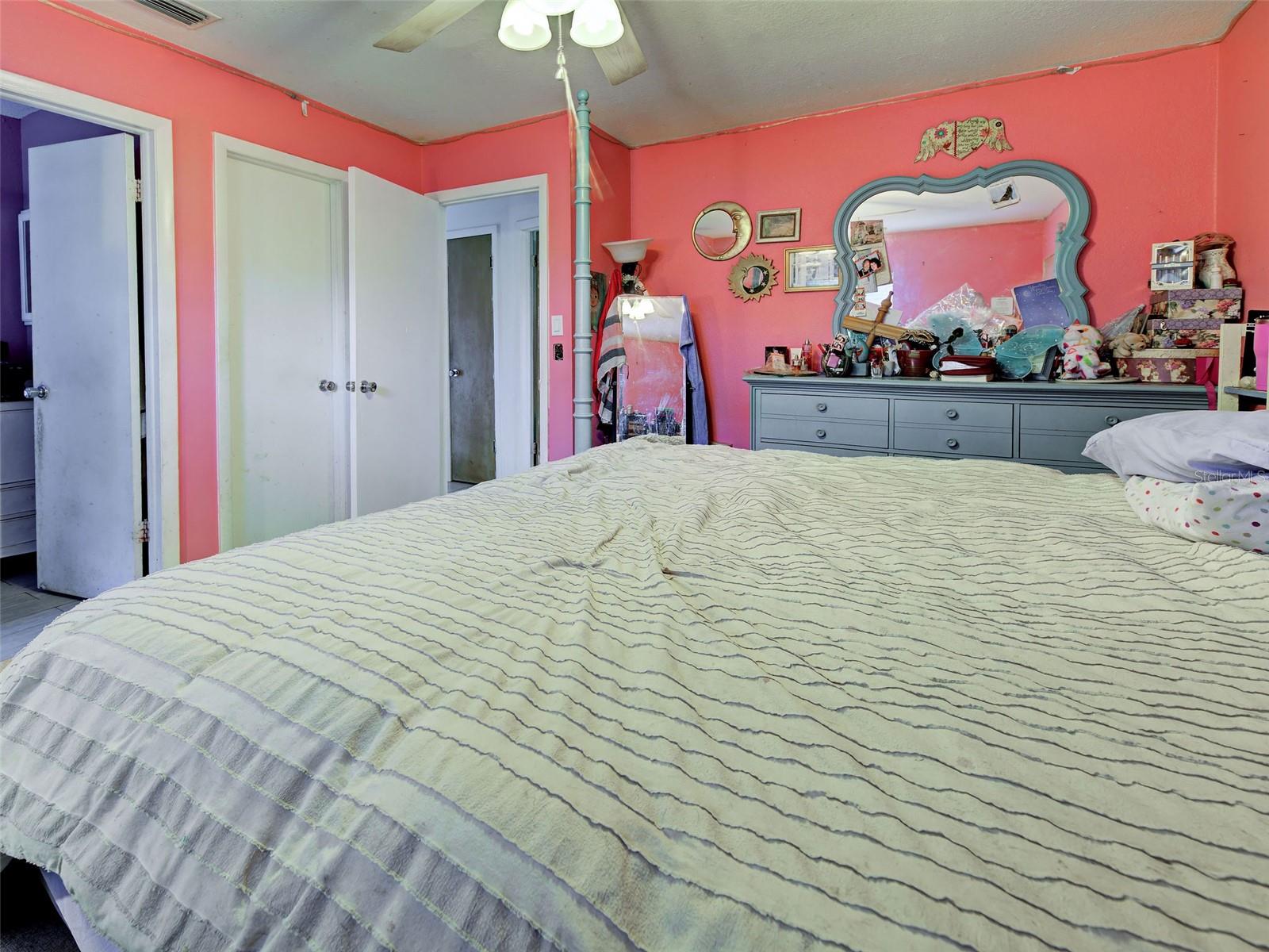 355 TRINITY RD — photo 37