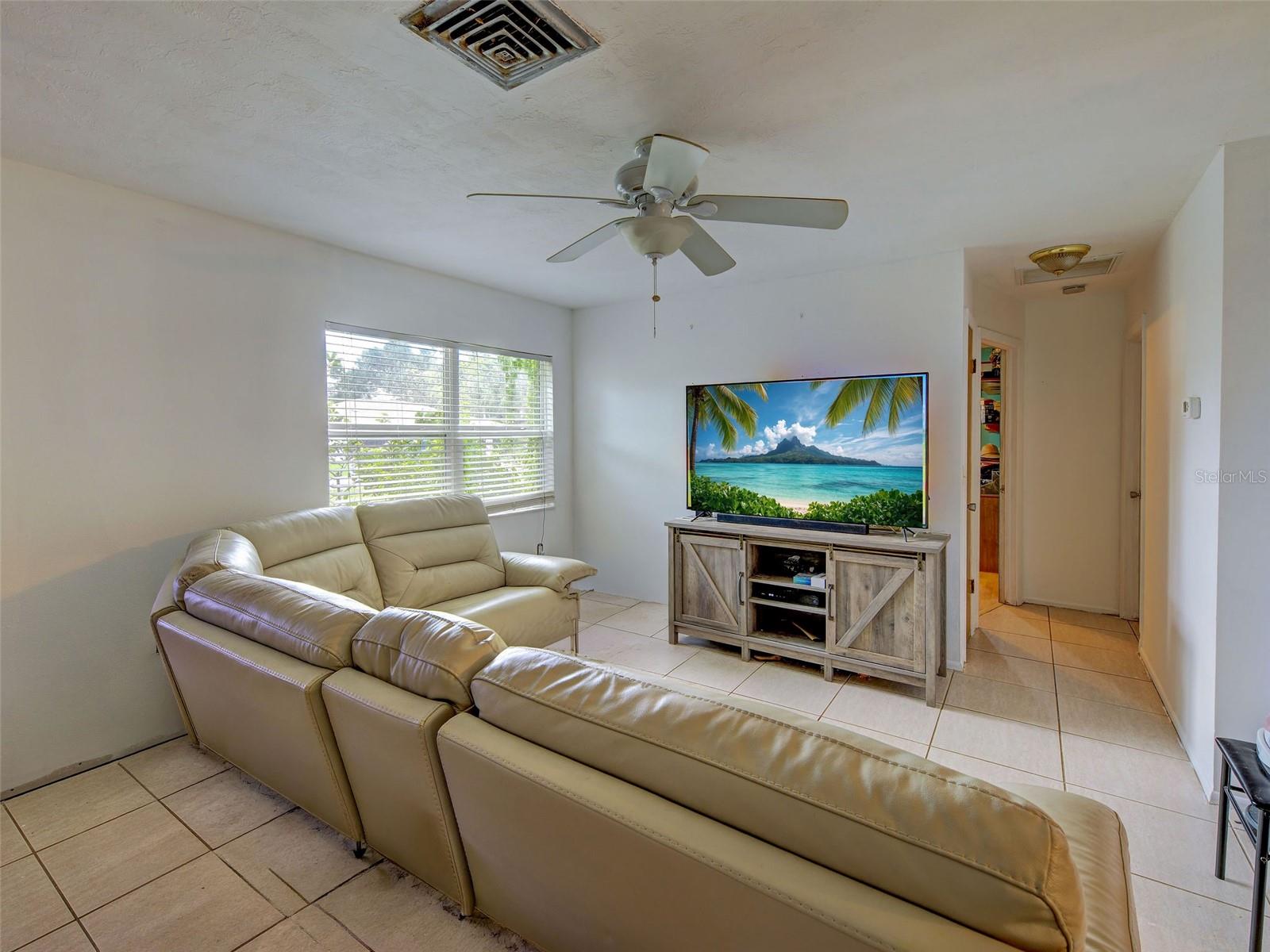 355 TRINITY RD — photo 19