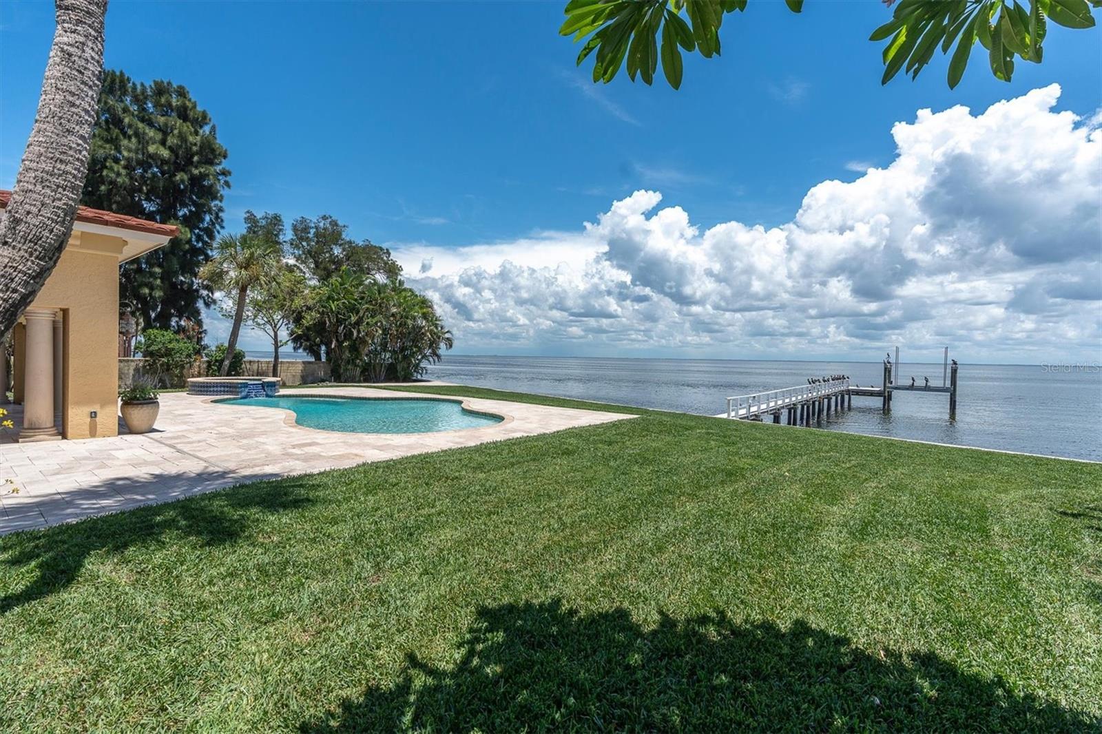 5810 BAHAMA SHORES DR S — photo 61
