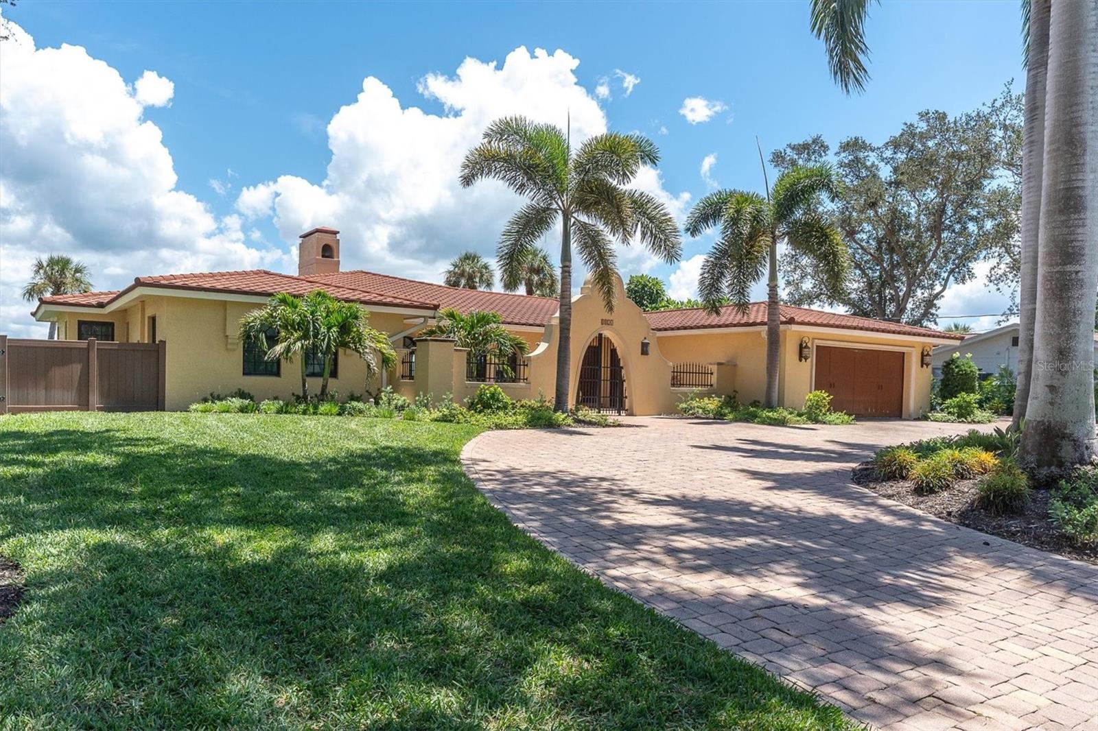 5810 BAHAMA SHORES DR S — photo 76