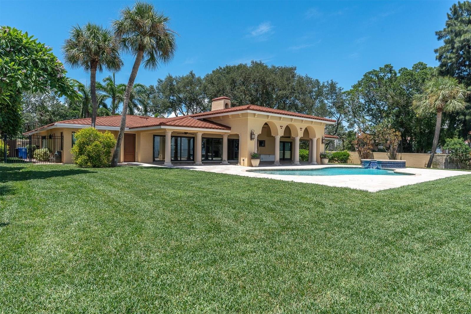 5810 BAHAMA SHORES DR S — photo 60