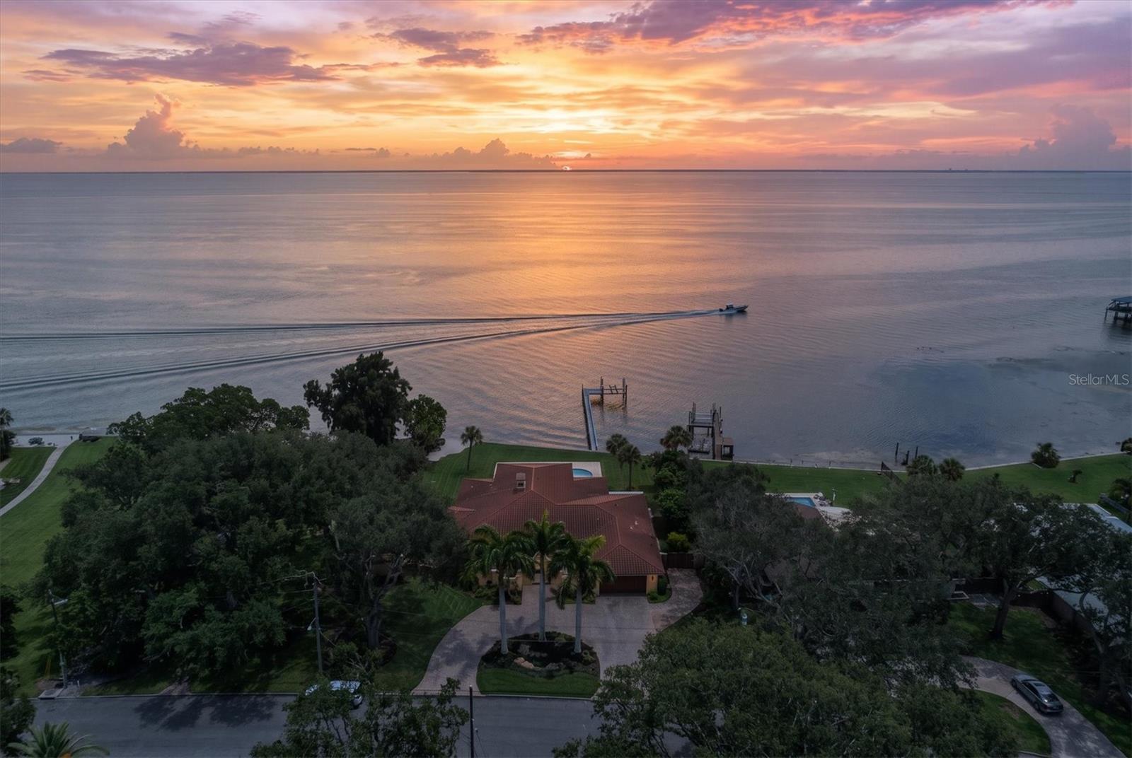5810 BAHAMA SHORES DR S — photo 84