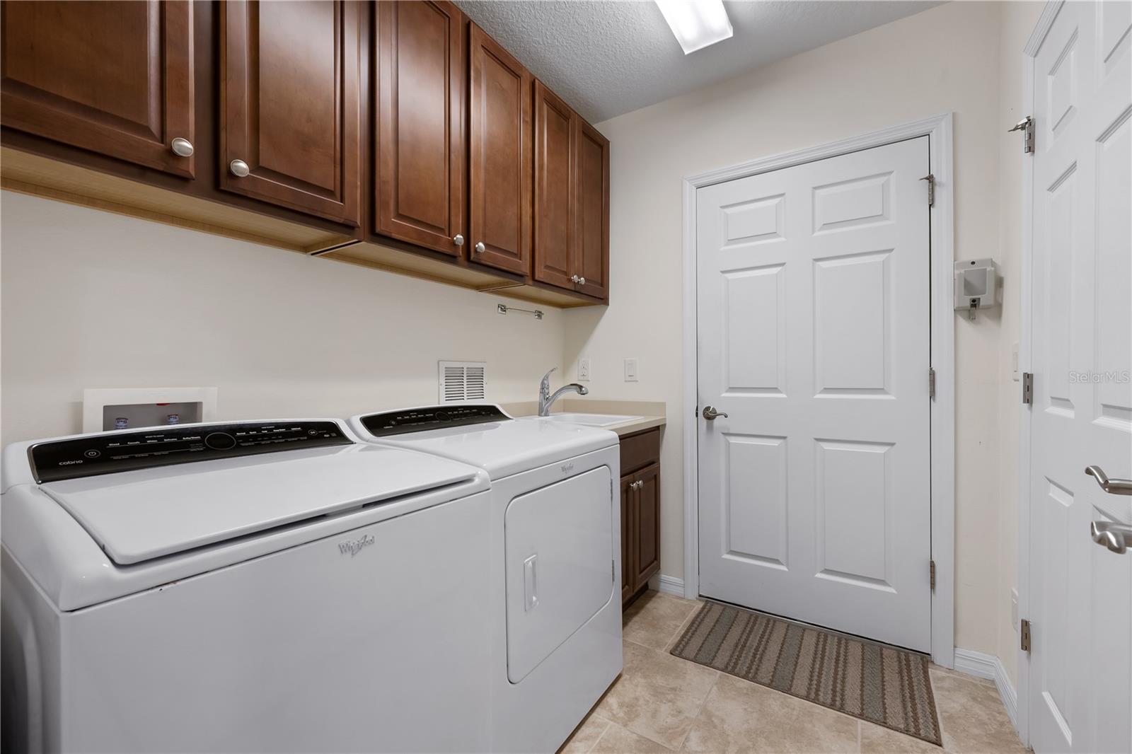 166 BELLA VISTA TER #19A — photo 38