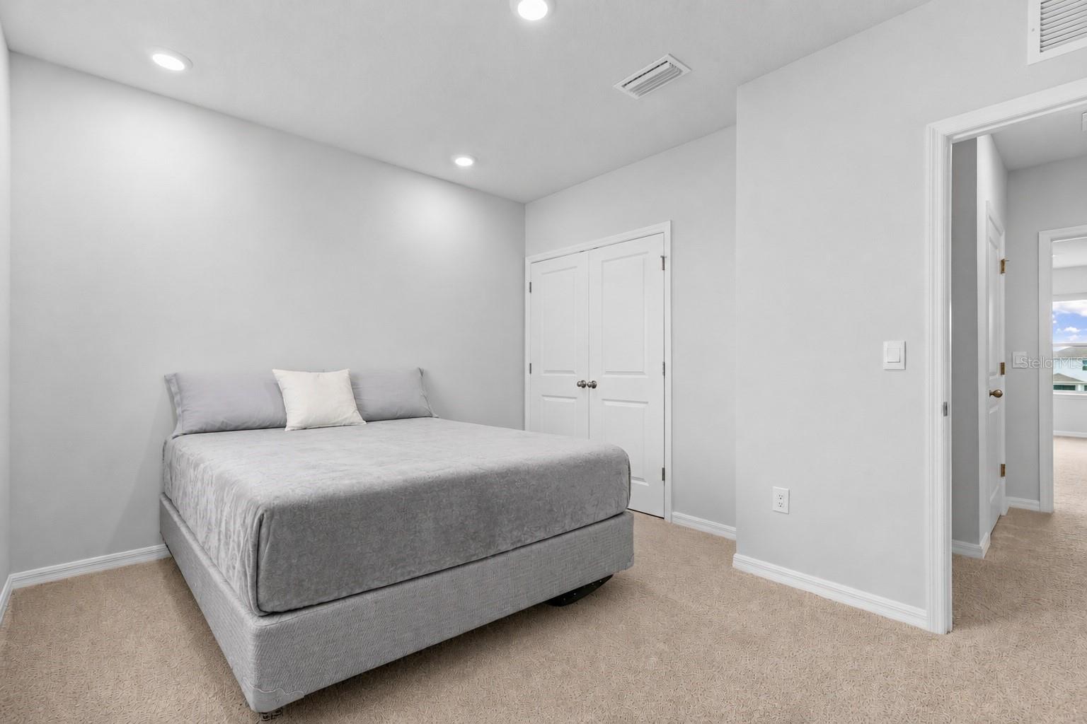 4410 DUSKY DAWN LN — photo 33