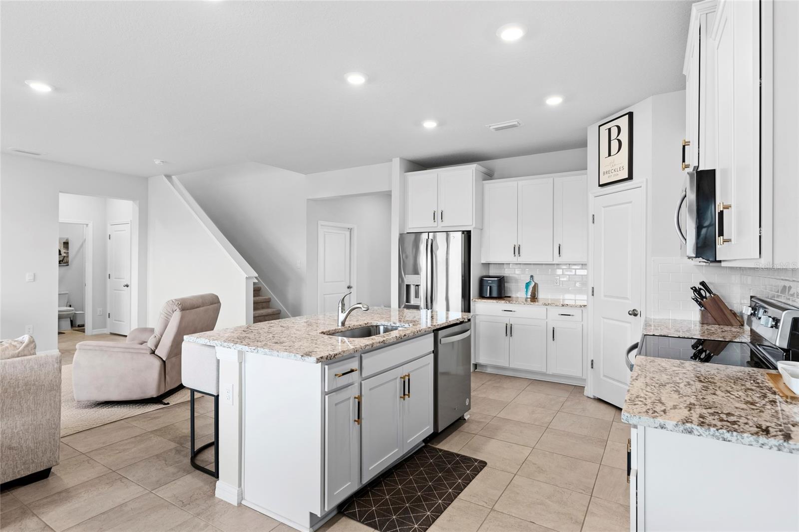 4410 DUSKY DAWN LN — photo 10