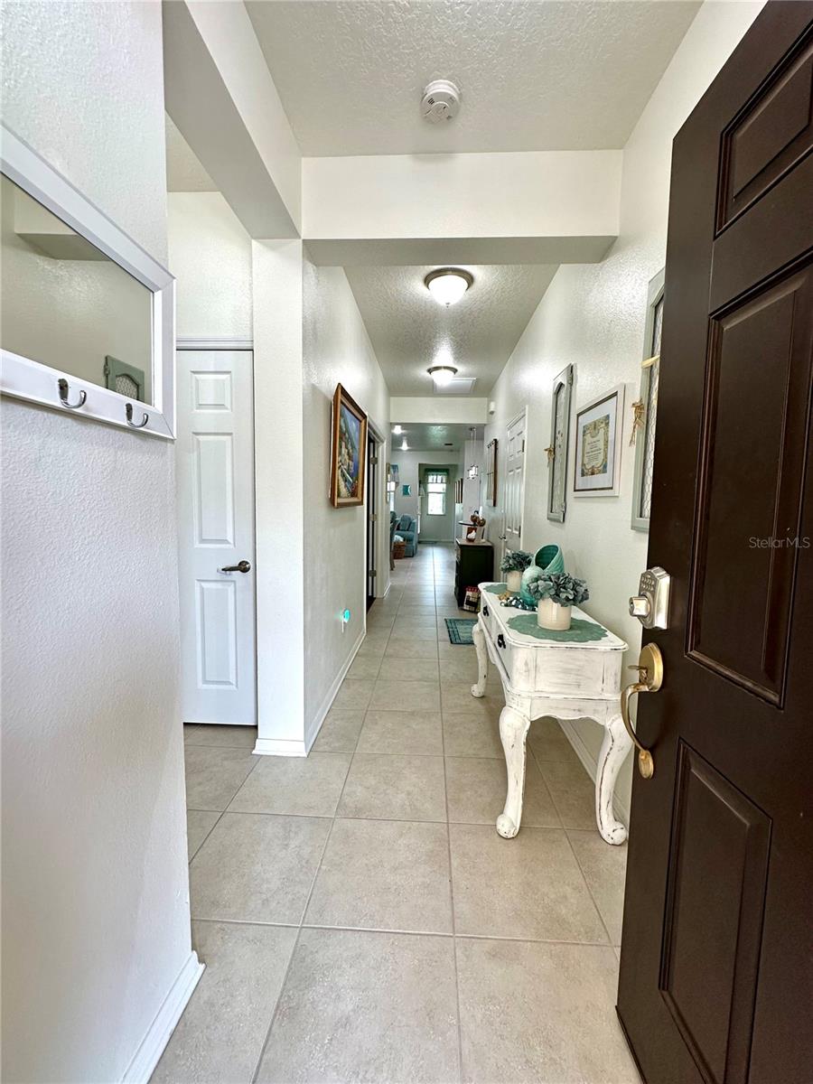 4247 ANGELICA LOOP — photo 3