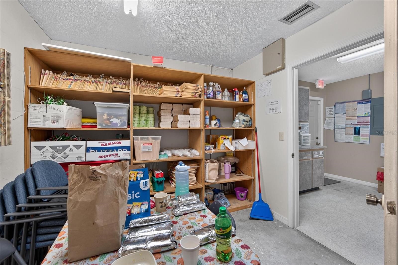 1205 W BAKER ST — photo 24
