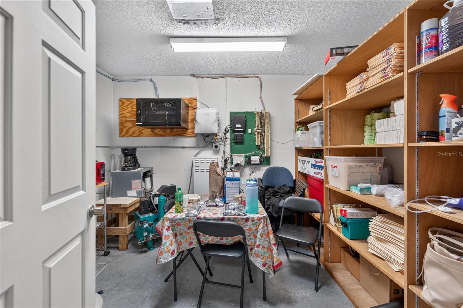 1205 W BAKER ST — photo 22