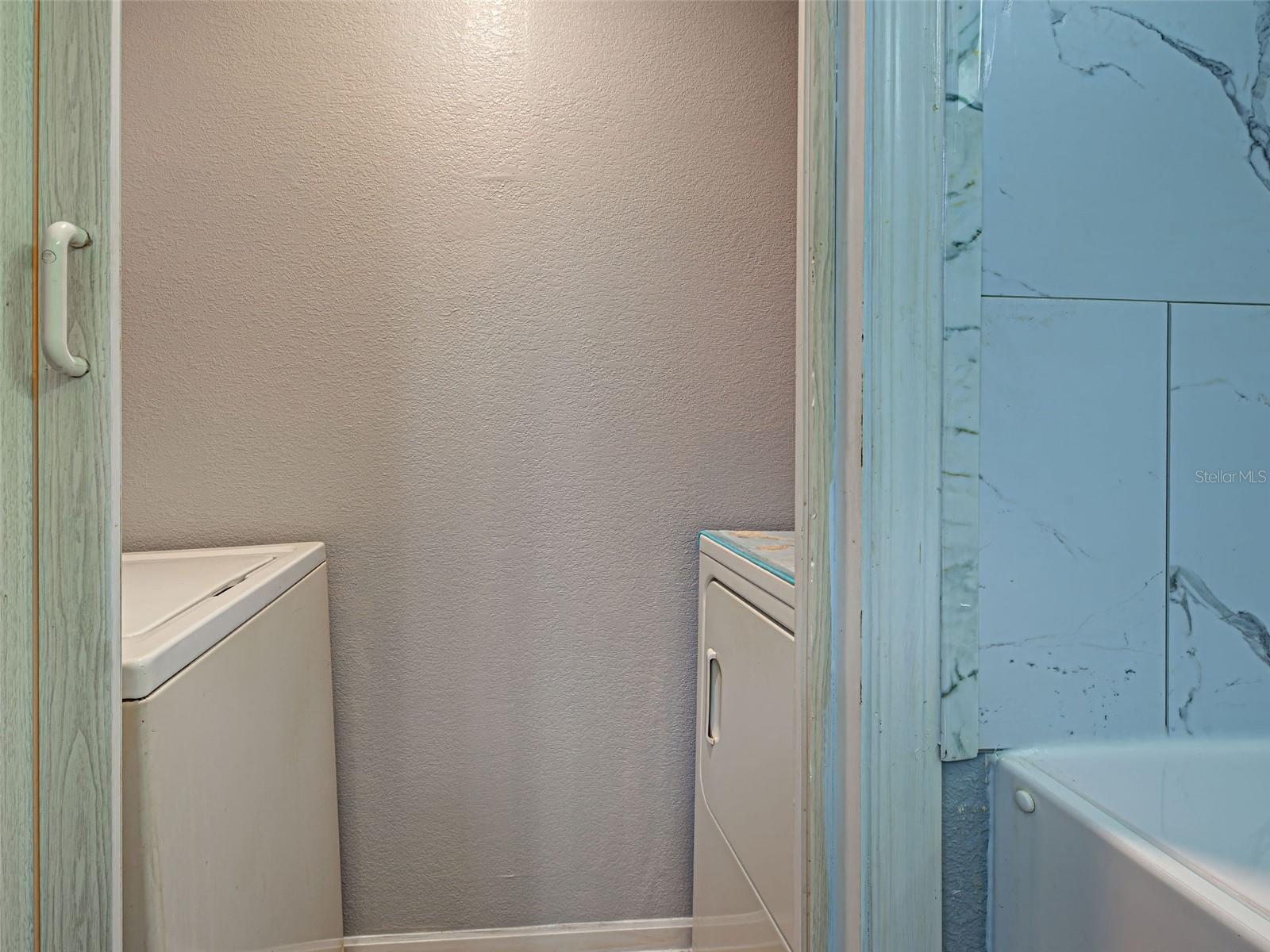 6562 HIKINA DR — photo 28