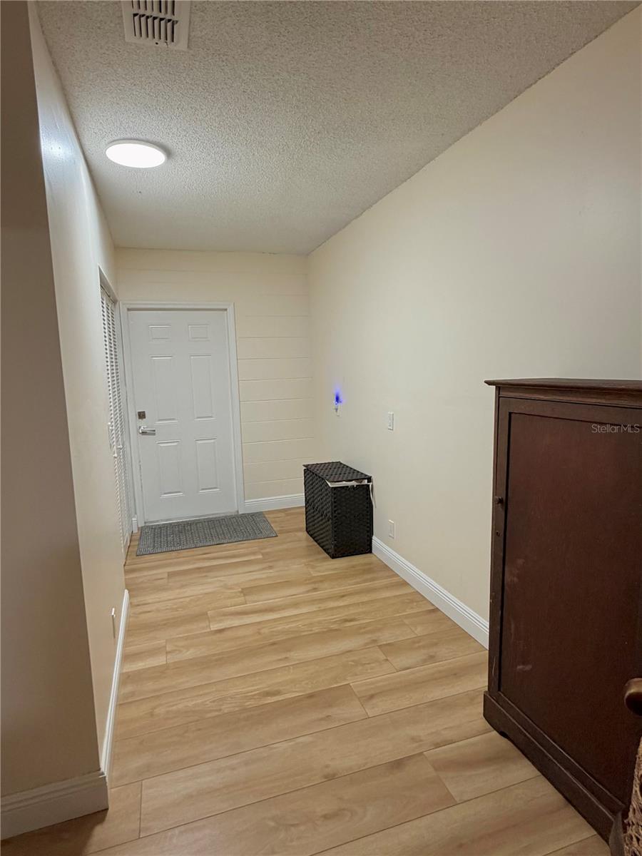 6353 FLORIDA AVE — photo 19