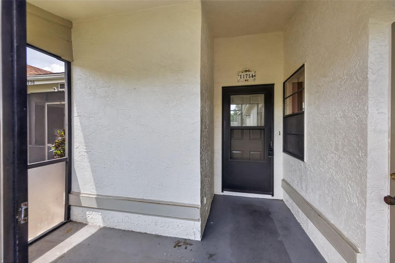 11754 SPRING TREE LN — photo 4
