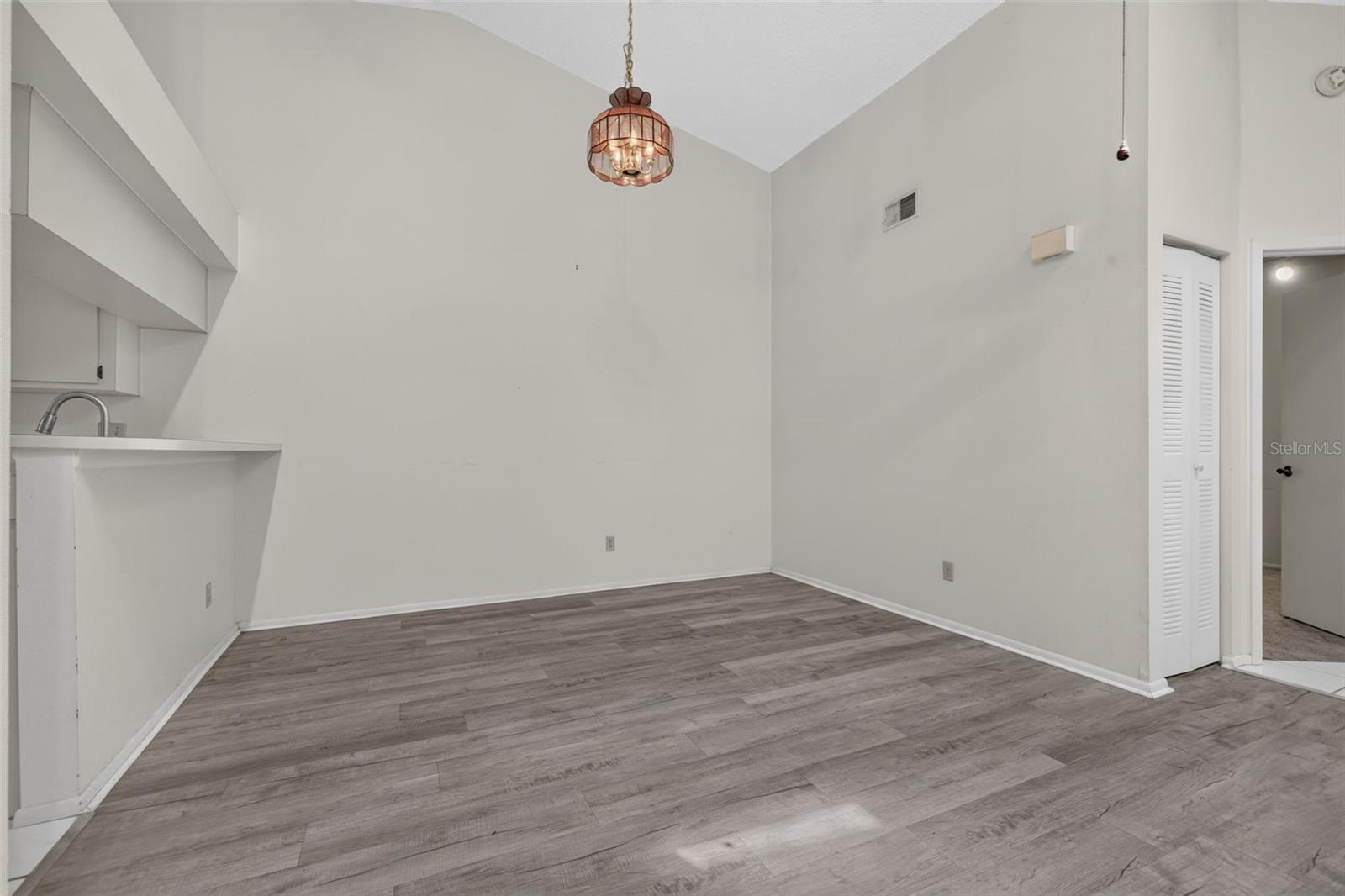 11754 SPRING TREE LN — photo 7