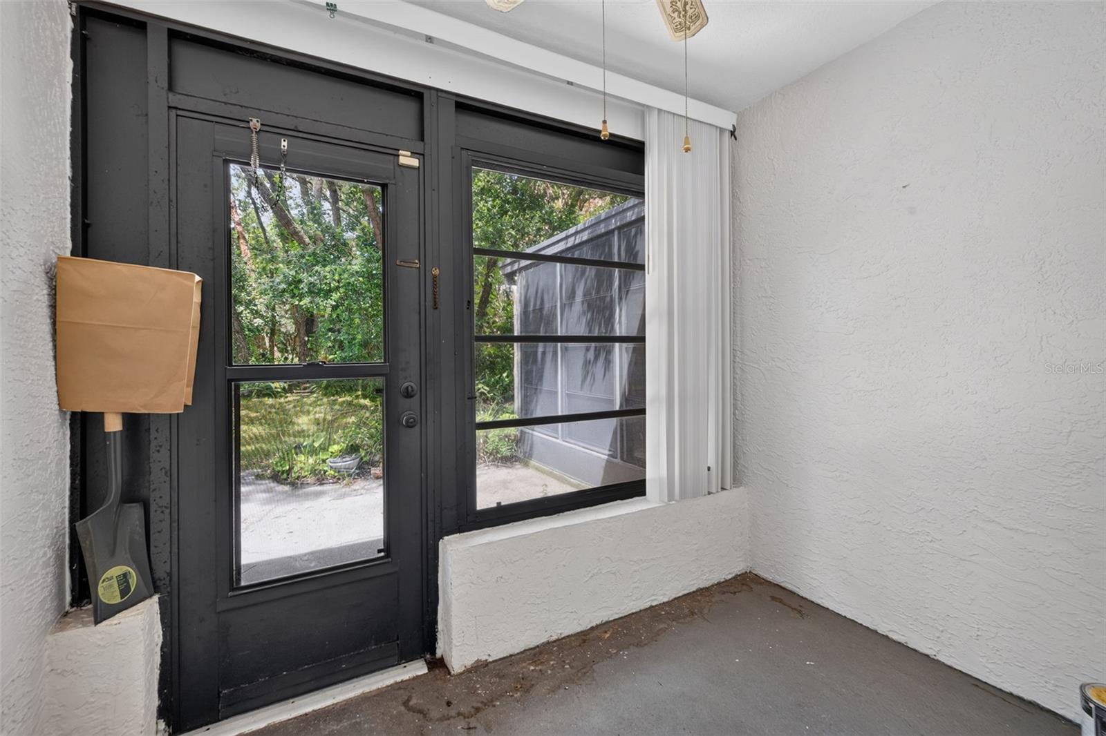 11754 SPRING TREE LN — photo 18