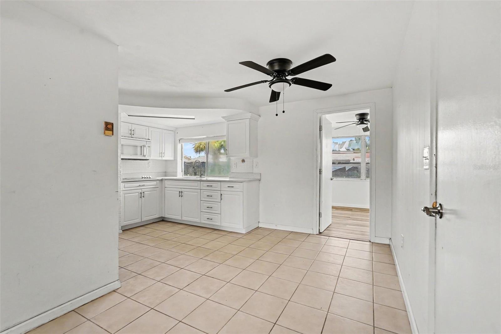 3630 WINDER DR — photo 8