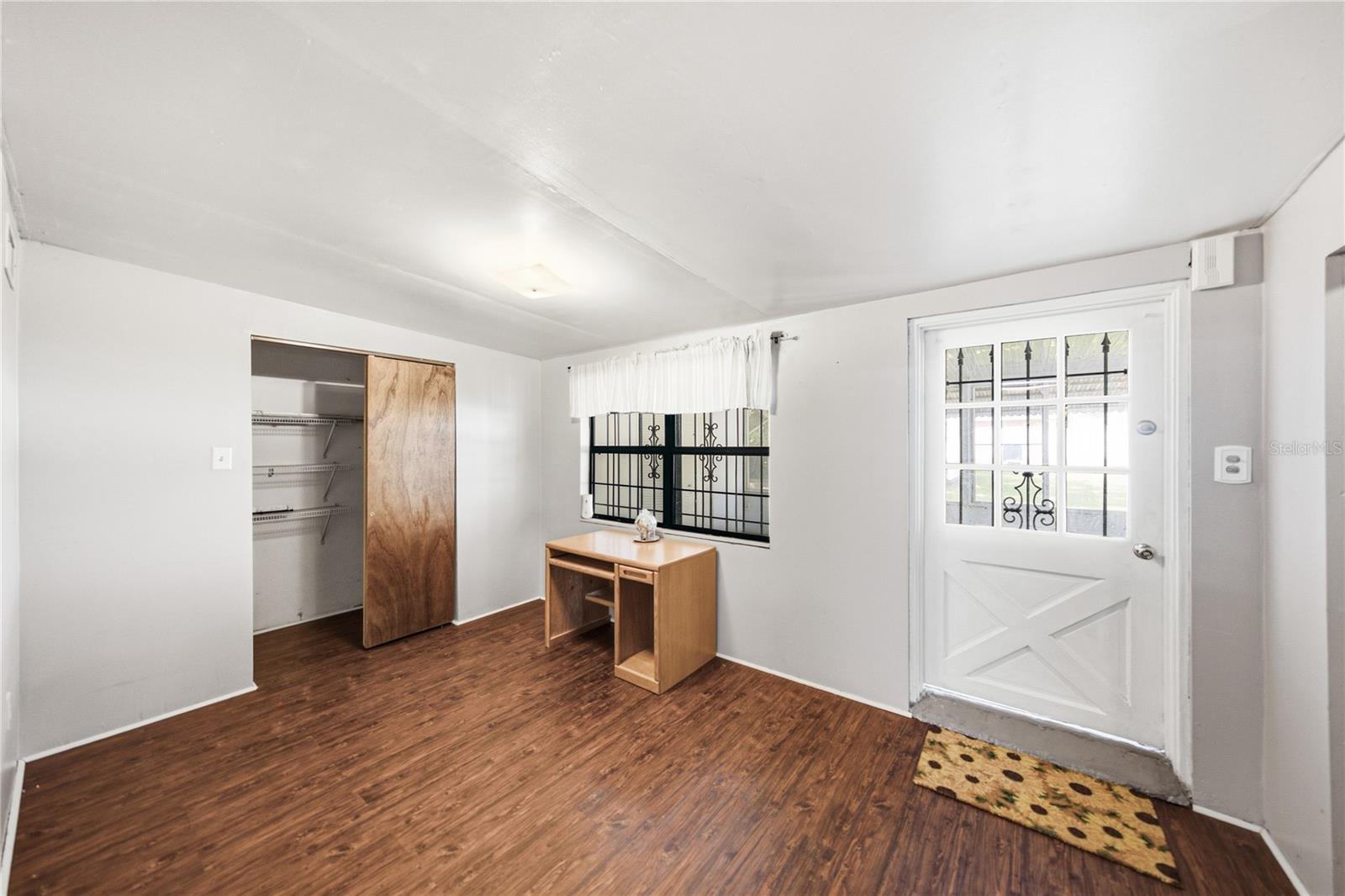 5207 10TH ST — photo 35