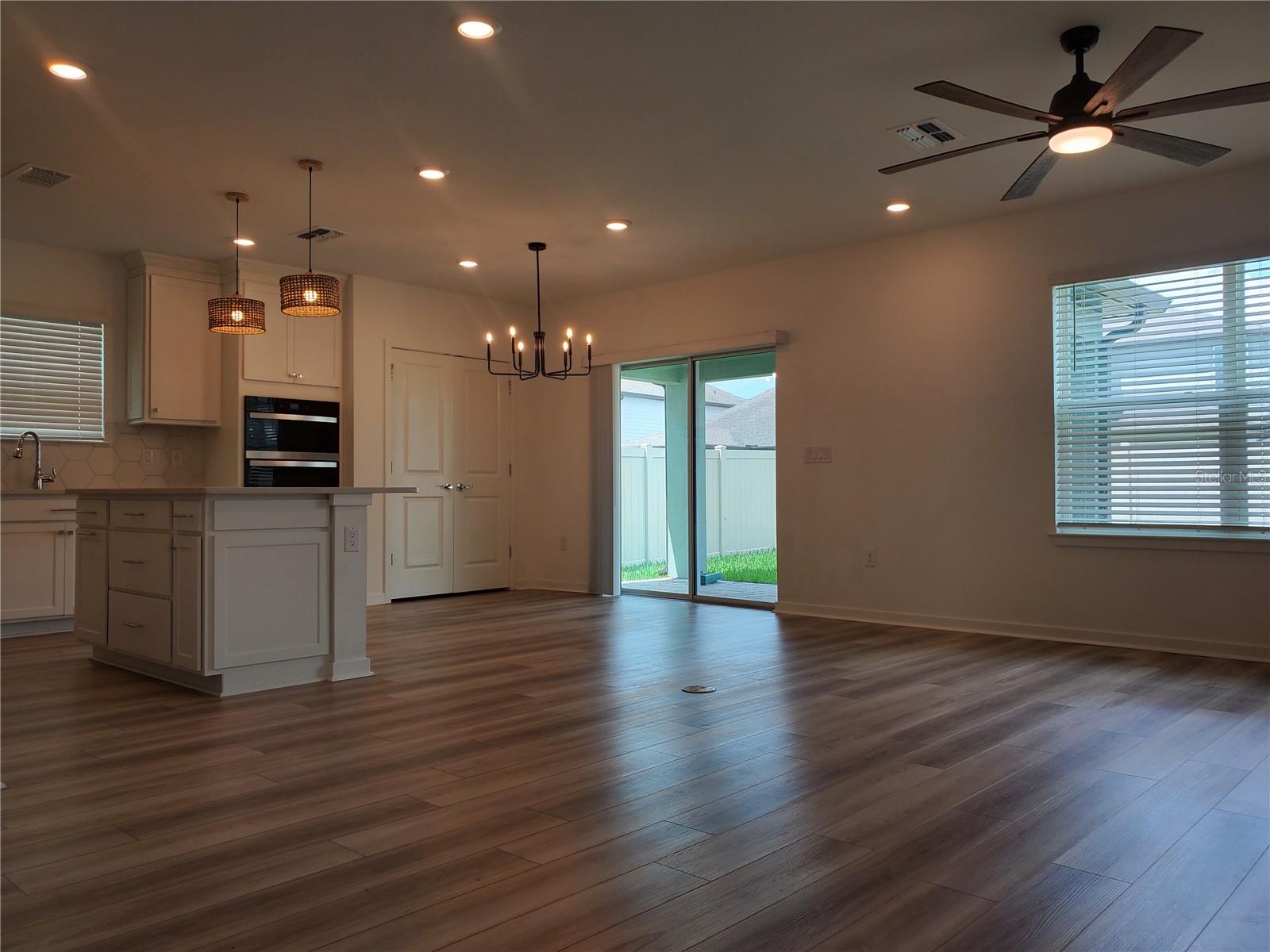 6667 DEPUE DR — photo 6