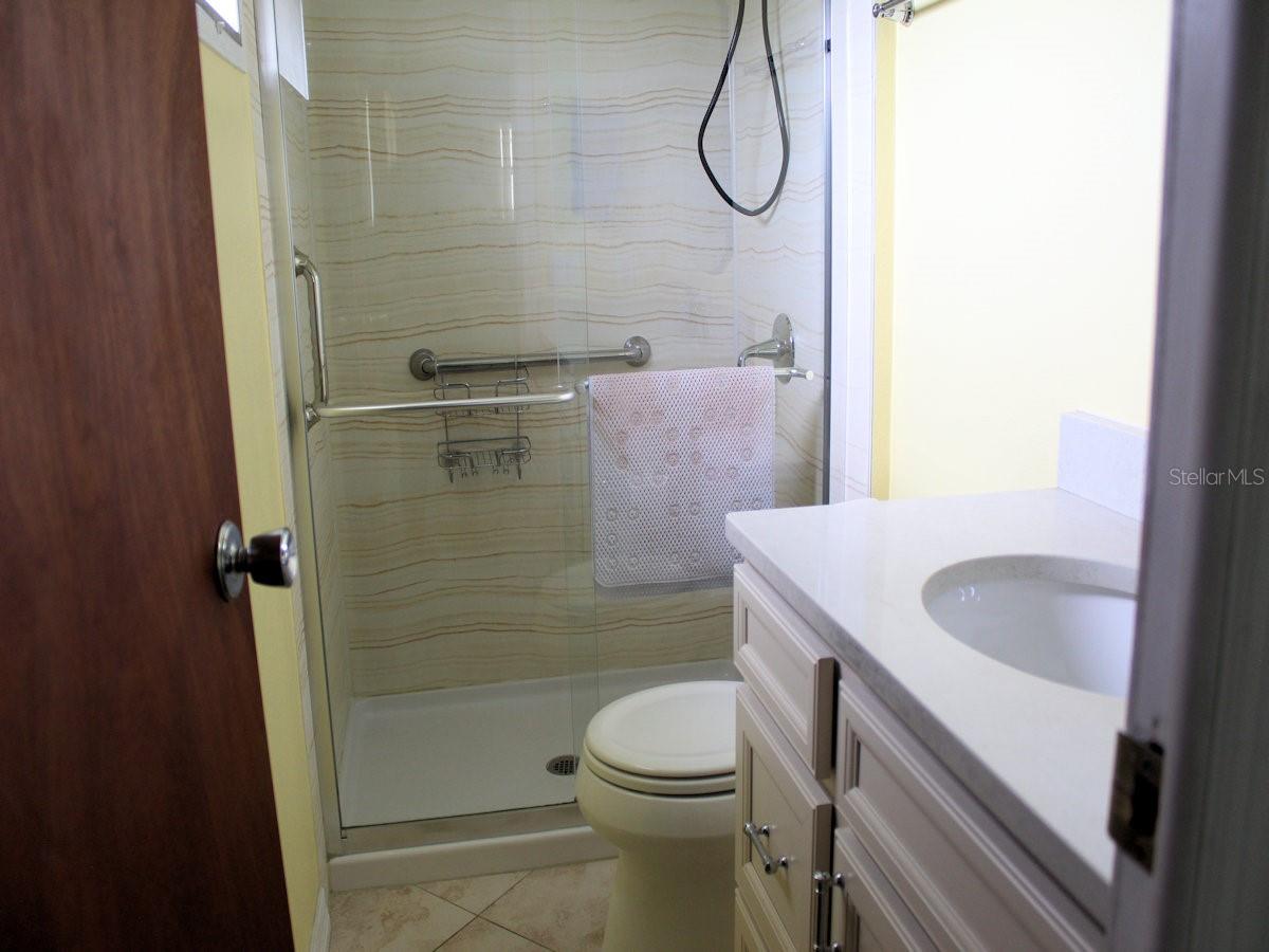 92 THATCH PALM ST E — photo 12