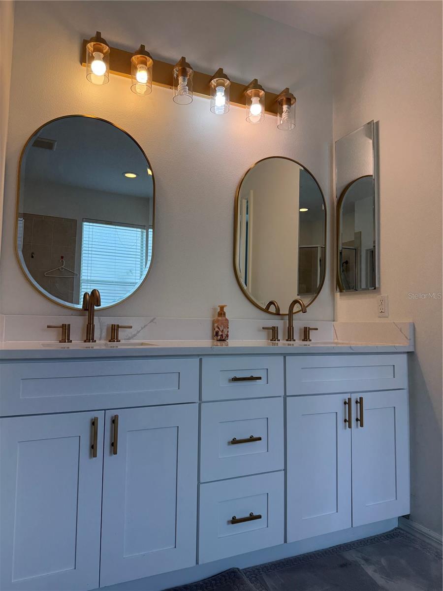 422 WESTCHESTER HILLS LN — photo 44