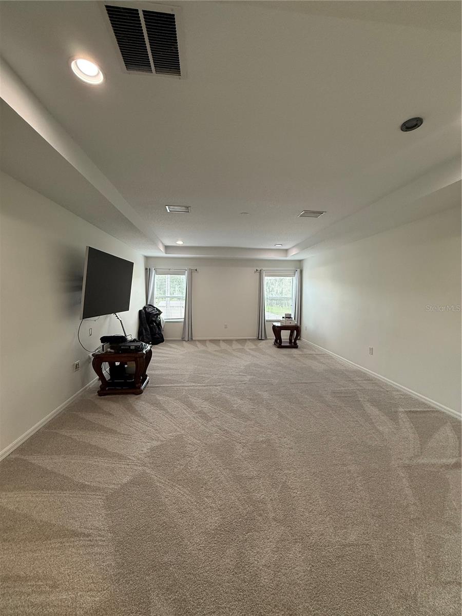 422 WESTCHESTER HILLS LN — photo 40
