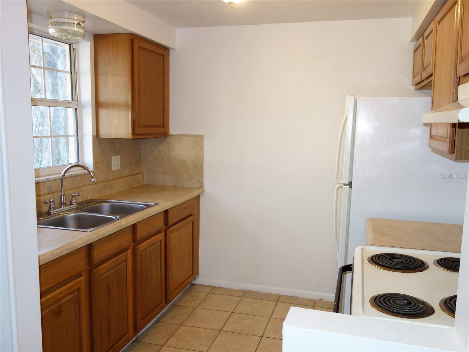 1407 COPPERTREE DR — photo 12