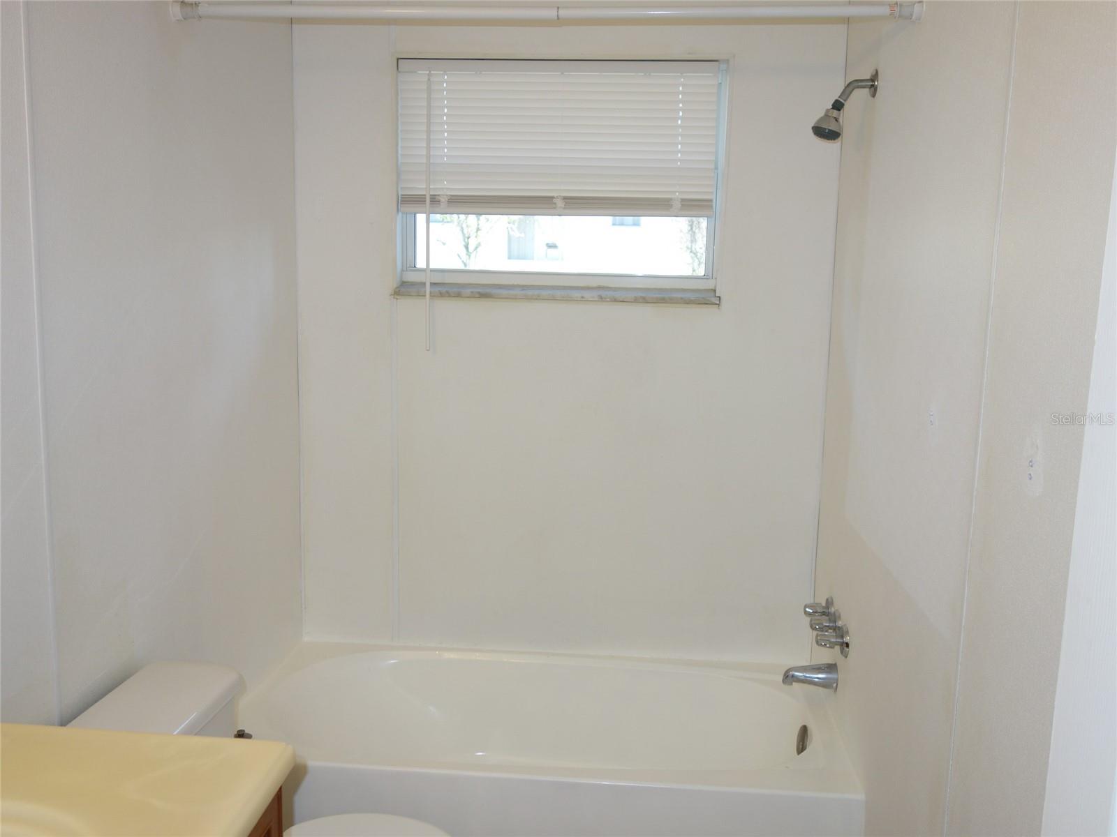1407 COPPERTREE DR — photo 15