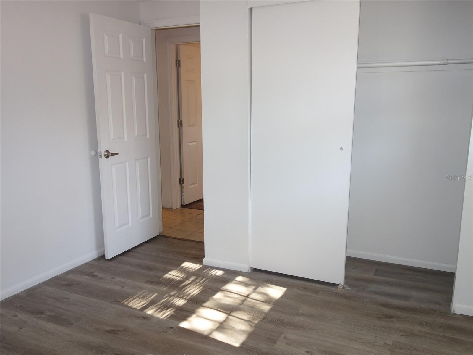 1407 COPPERTREE DR — photo 16