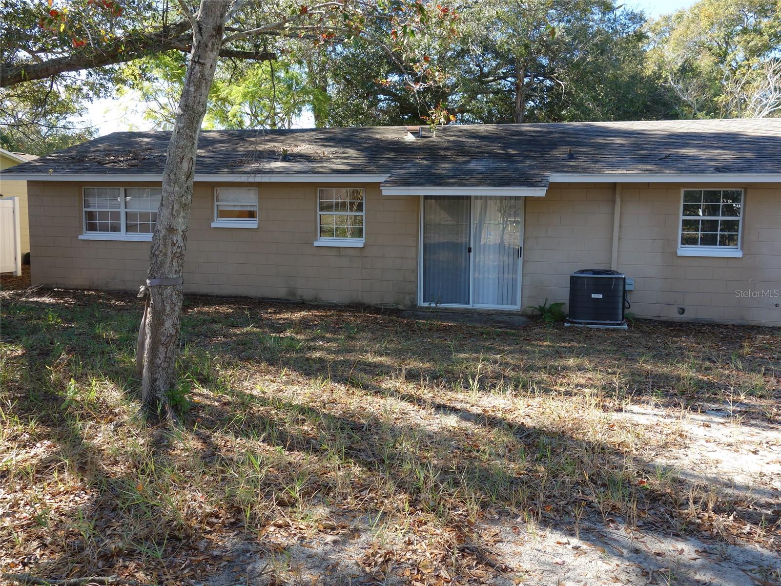 1407 COPPERTREE DR — photo 5