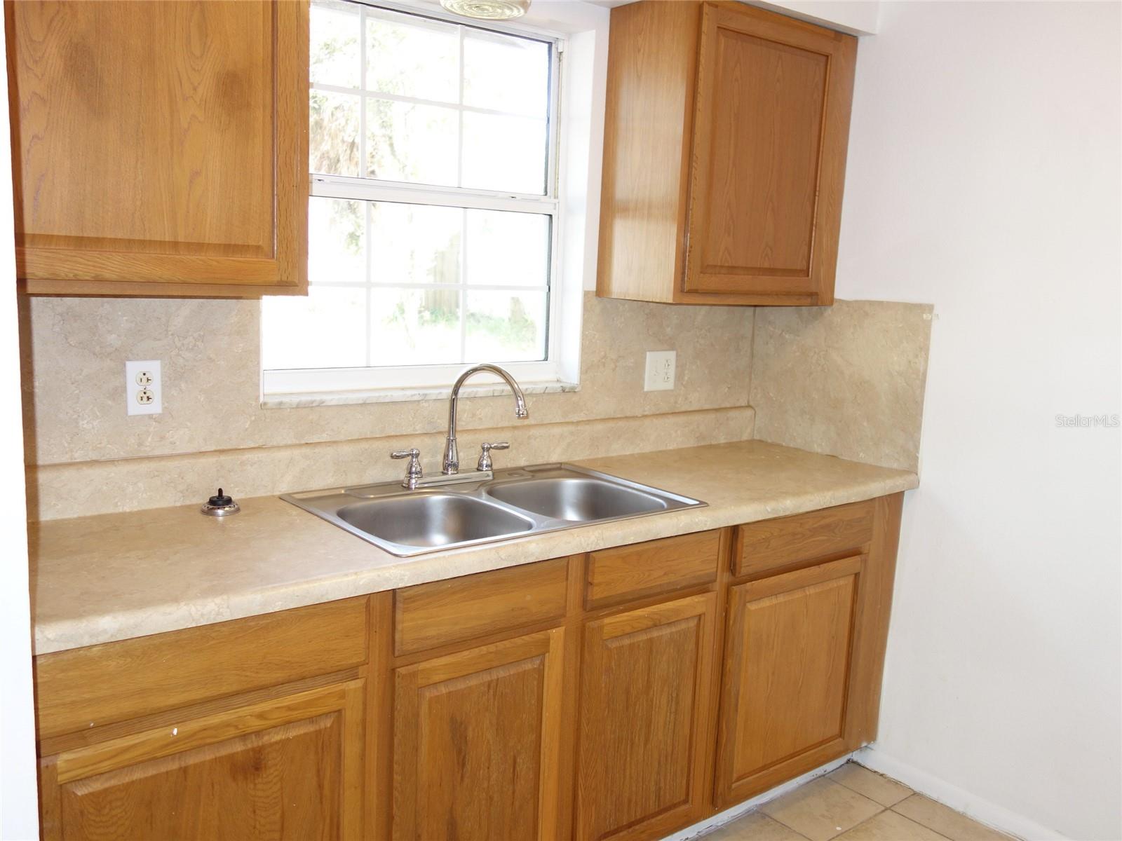 1407 COPPERTREE DR — photo 13
