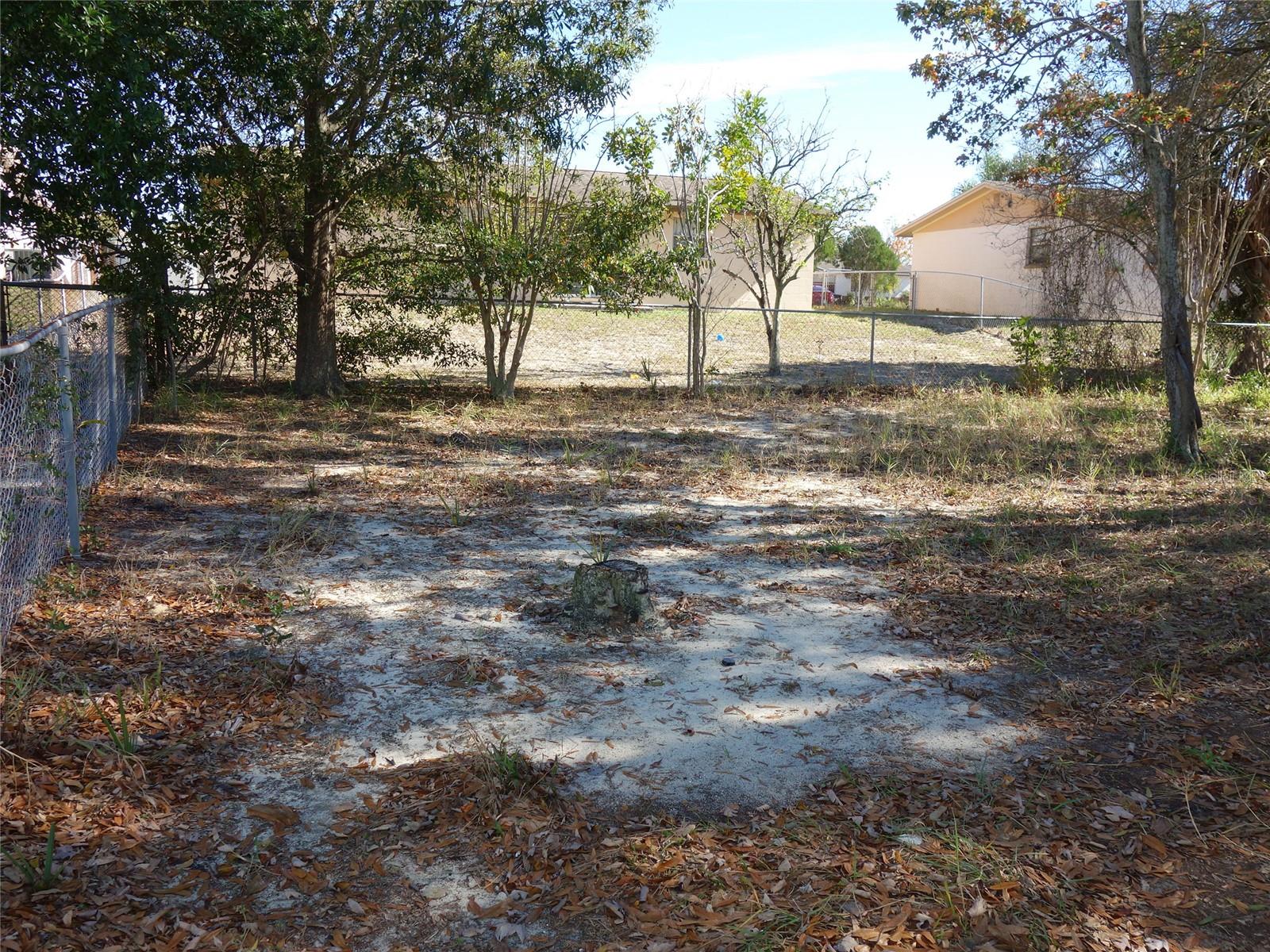 1407 COPPERTREE DR — photo 6