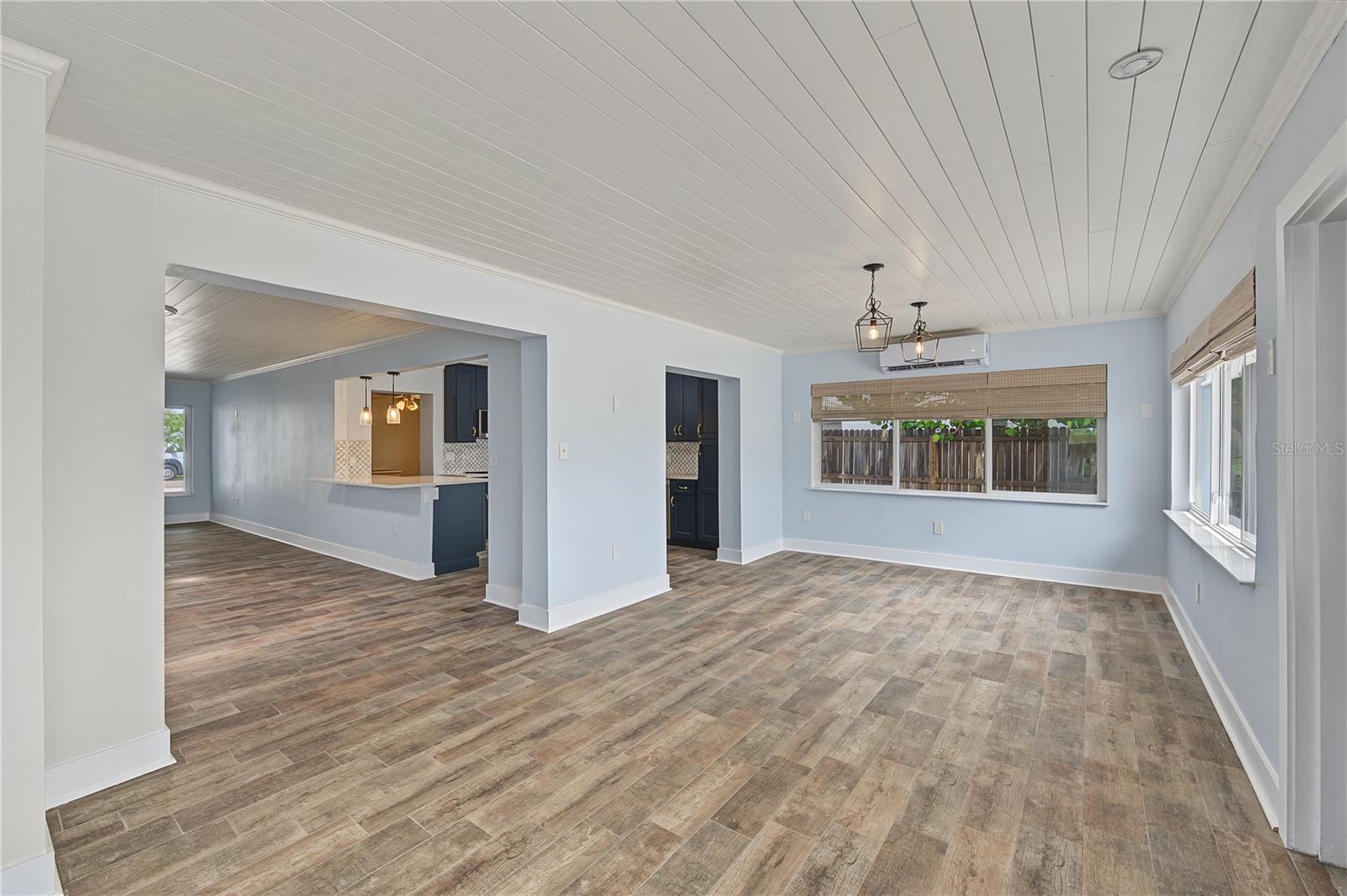 403 NORMANDY RD — photo 19