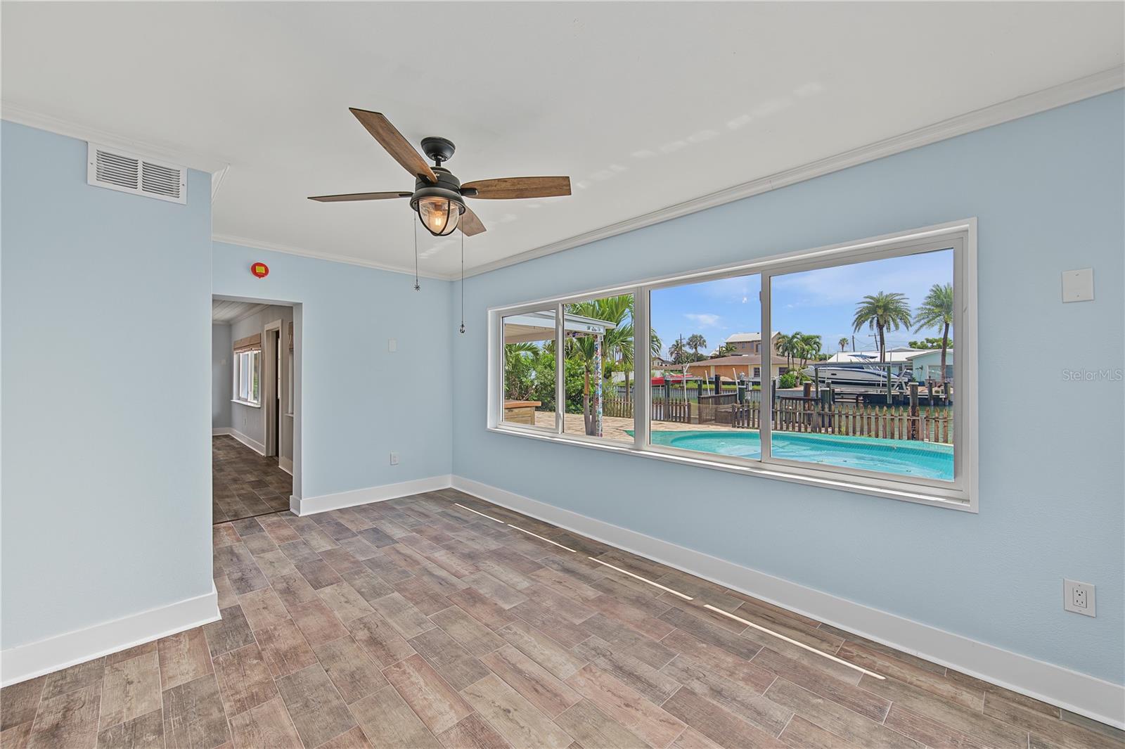 403 NORMANDY RD — photo 28
