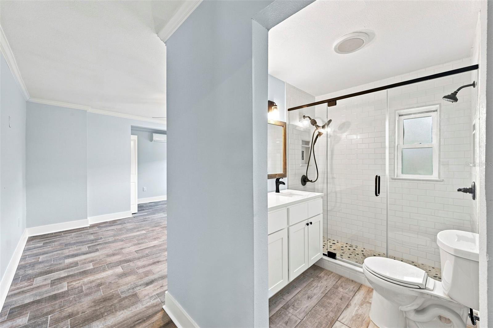 403 NORMANDY RD — photo 41