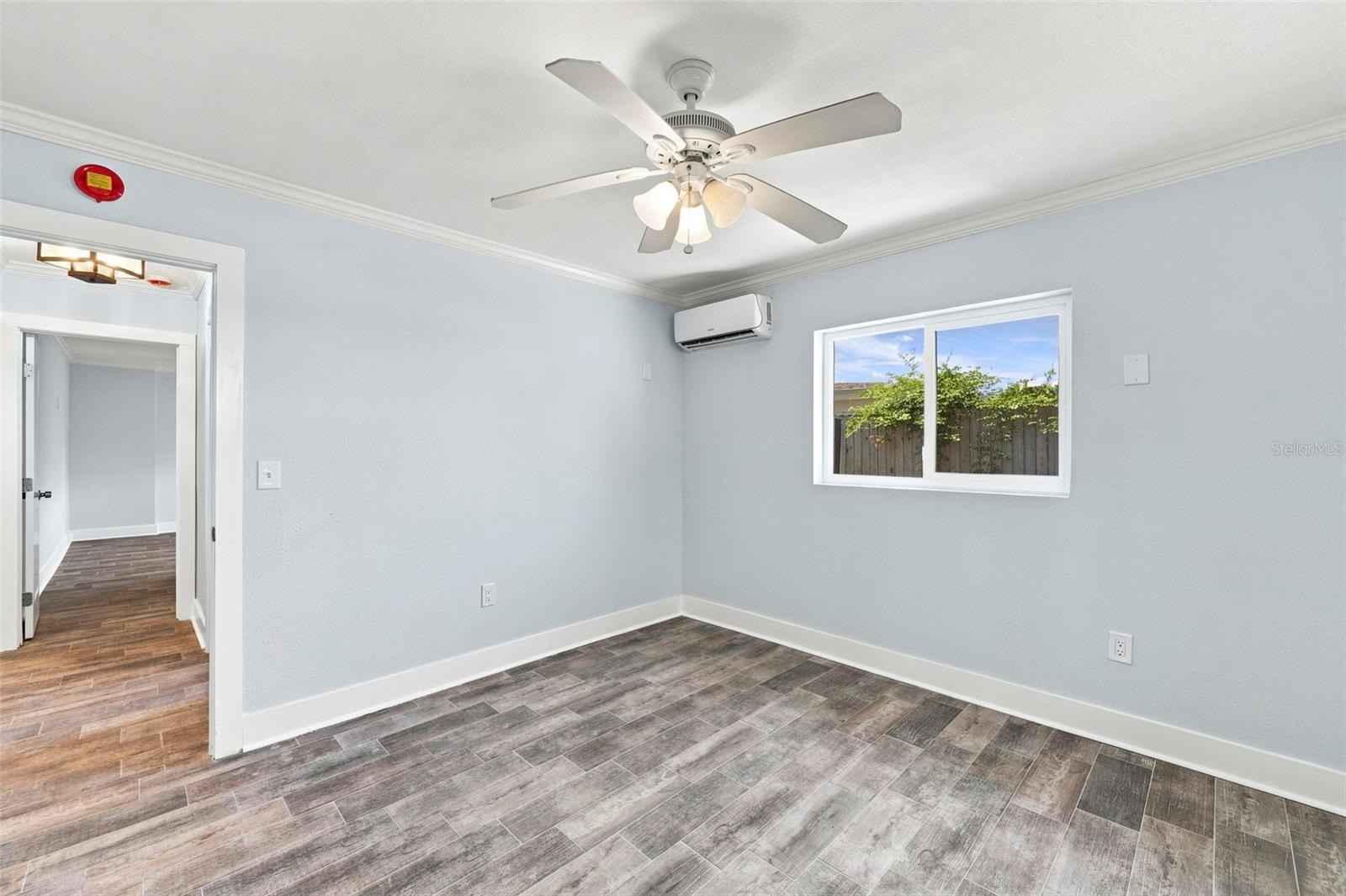 403 NORMANDY RD — photo 32