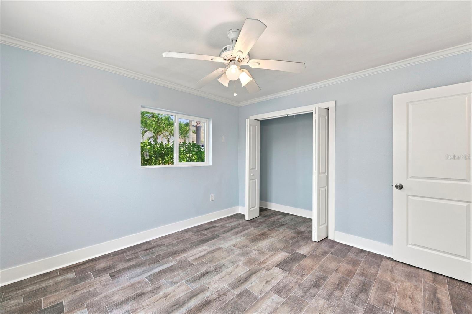 403 NORMANDY RD — photo 31