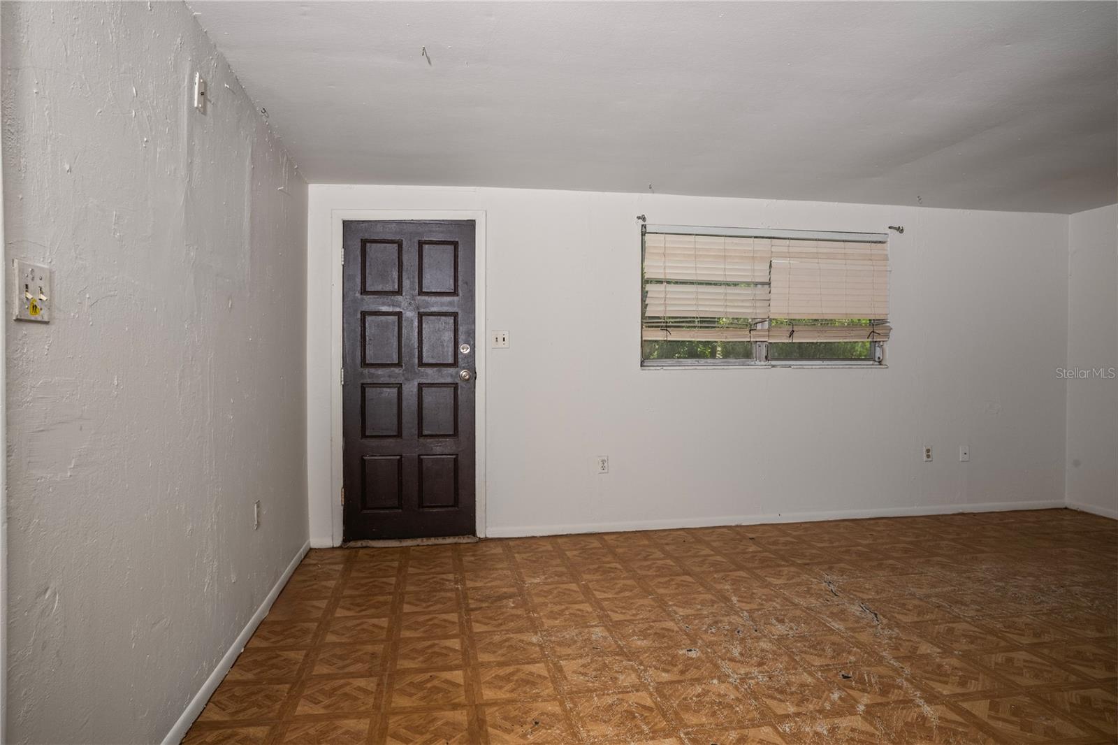 404 W LUTZ LAKE FERN RD — photo 13