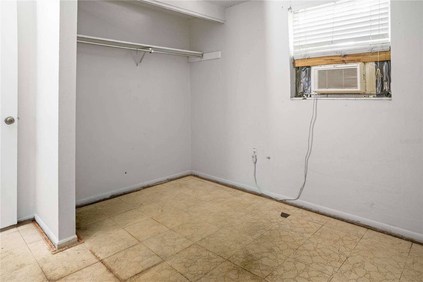 404 W LUTZ LAKE FERN RD — photo 18