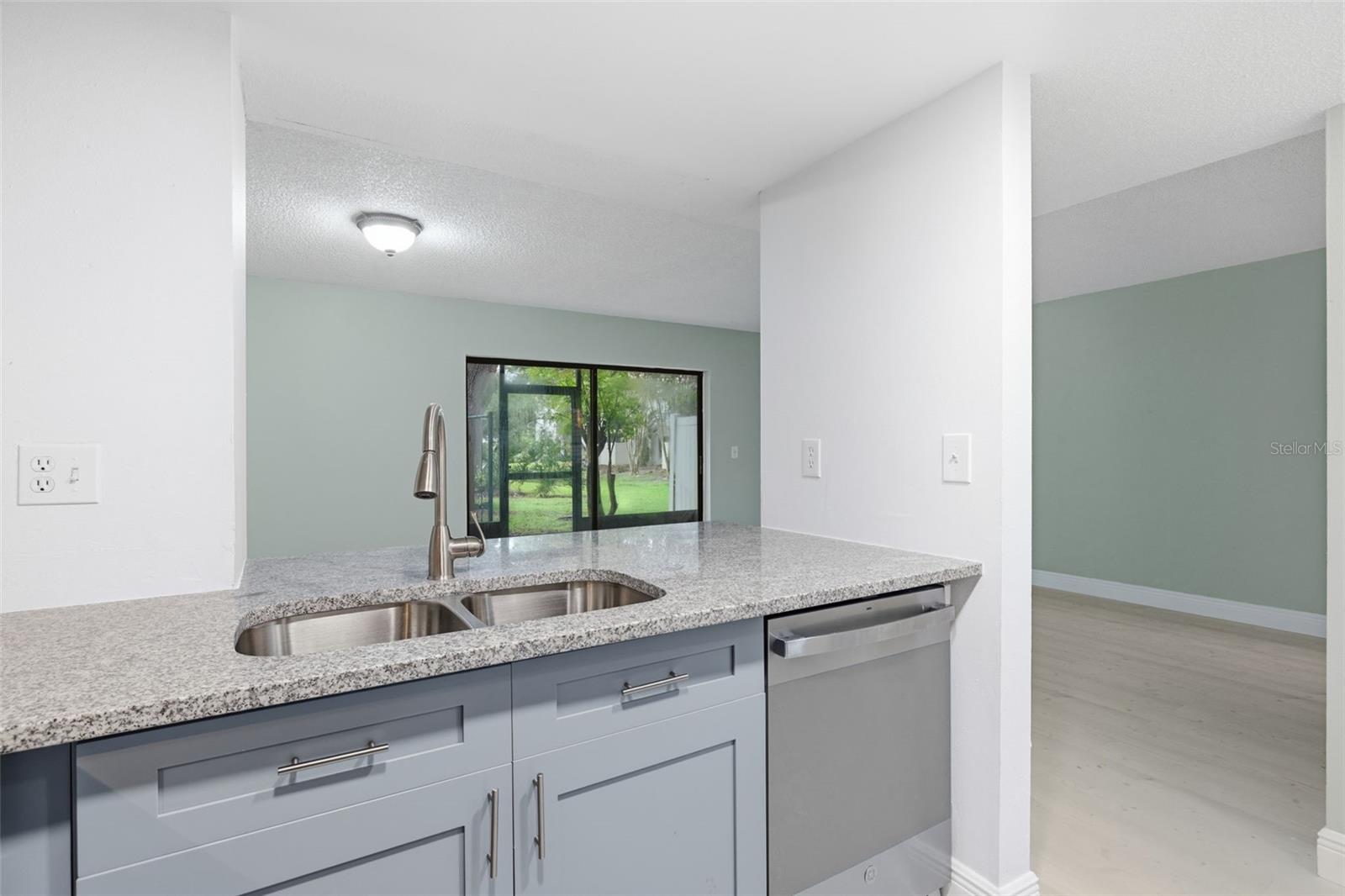 4873 PURITAN CIR #2401 — photo 16