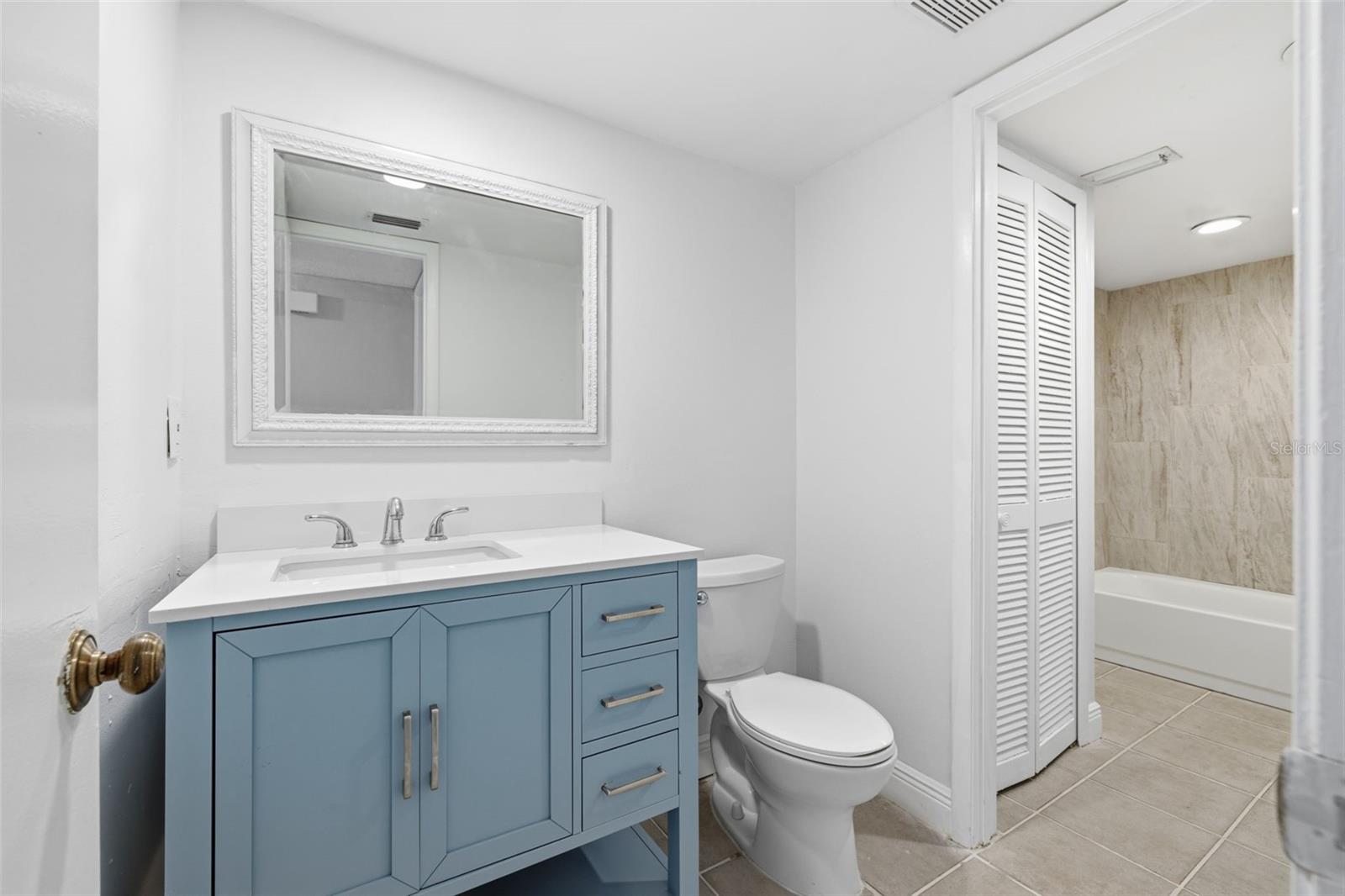 4873 PURITAN CIR #2401 — photo 20
