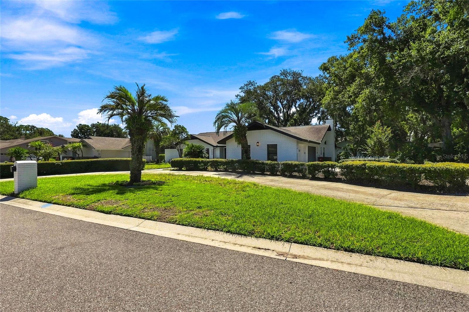 2889 HAMMOCK DR — photo 44