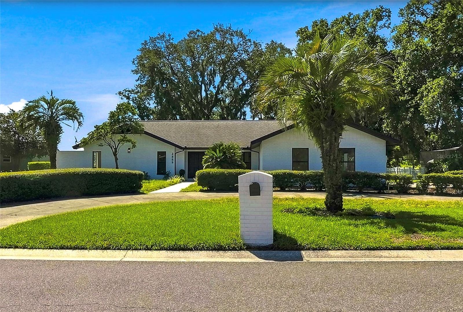 2889 HAMMOCK DR — photo 3
