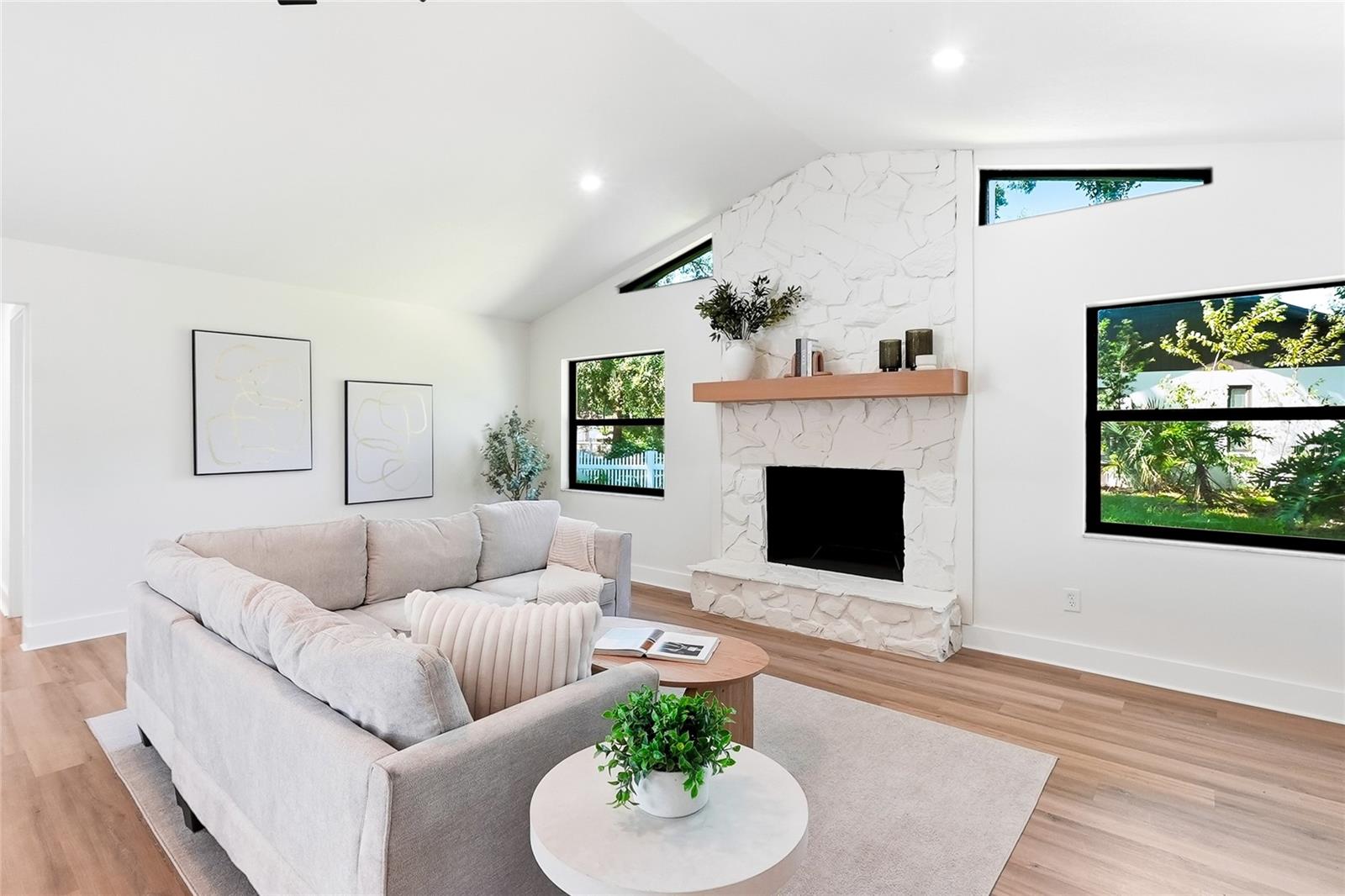 2889 HAMMOCK DR — photo 5