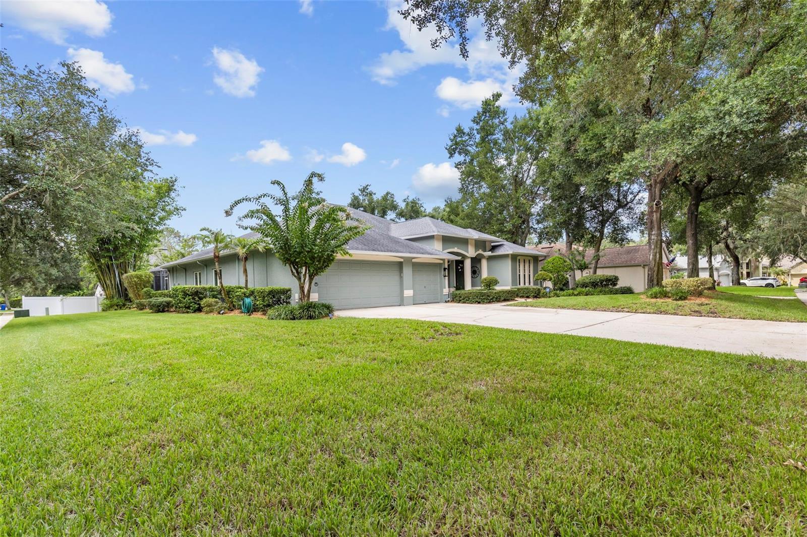 28 CAMELOT RIDGE DR — photo 6