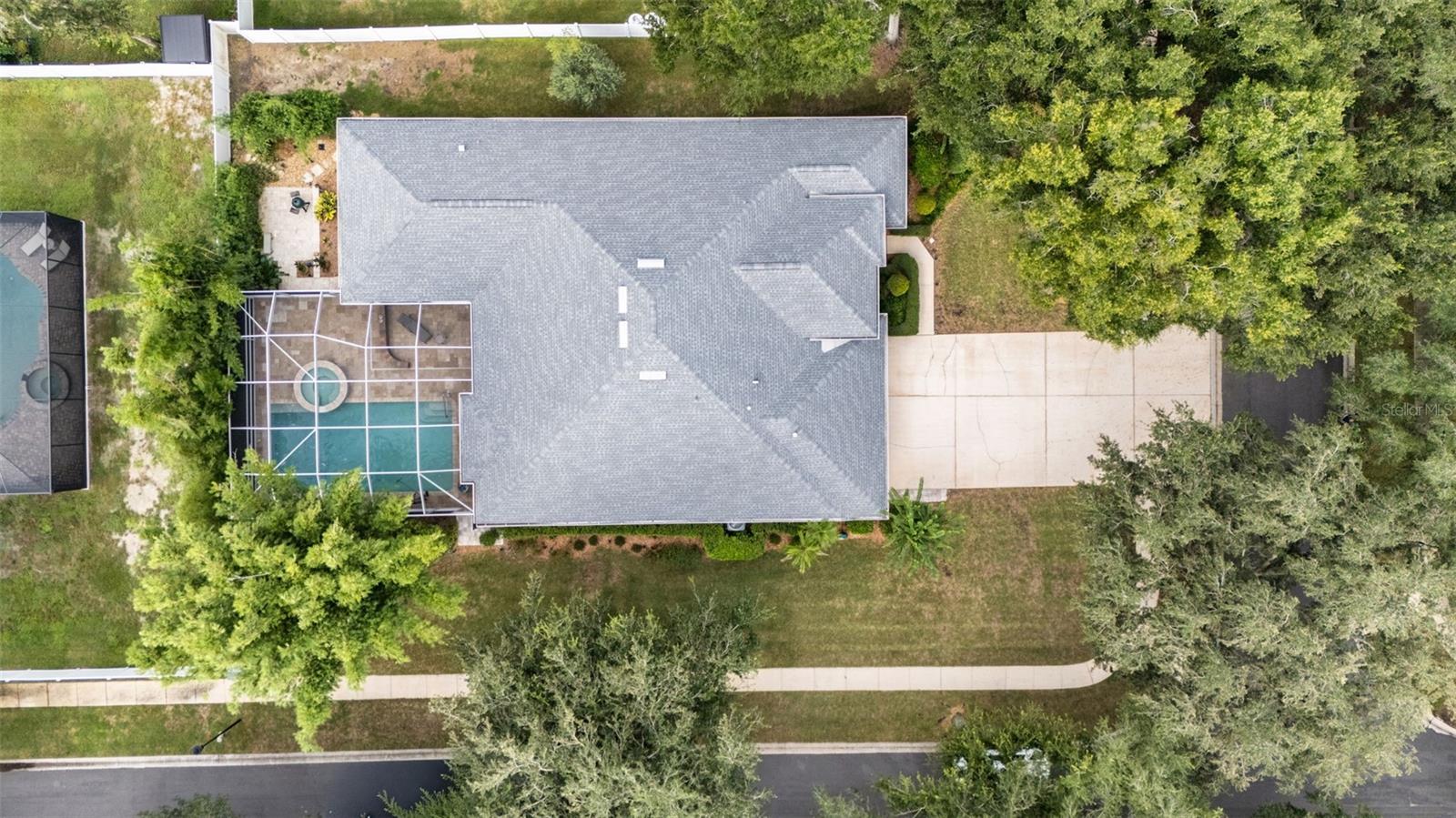 28 CAMELOT RIDGE DR — photo 66