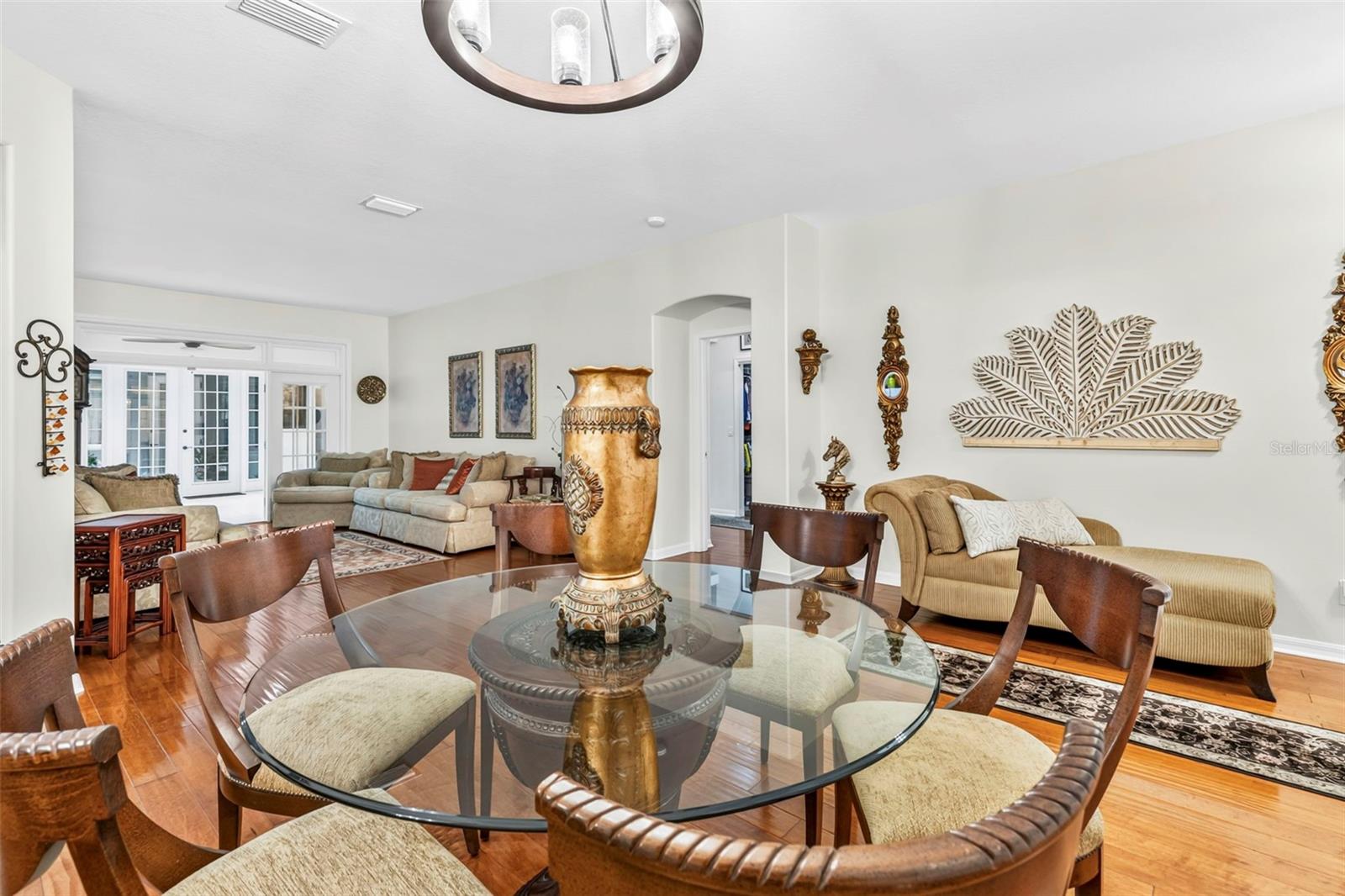 28 CAMELOT RIDGE DR — photo 18