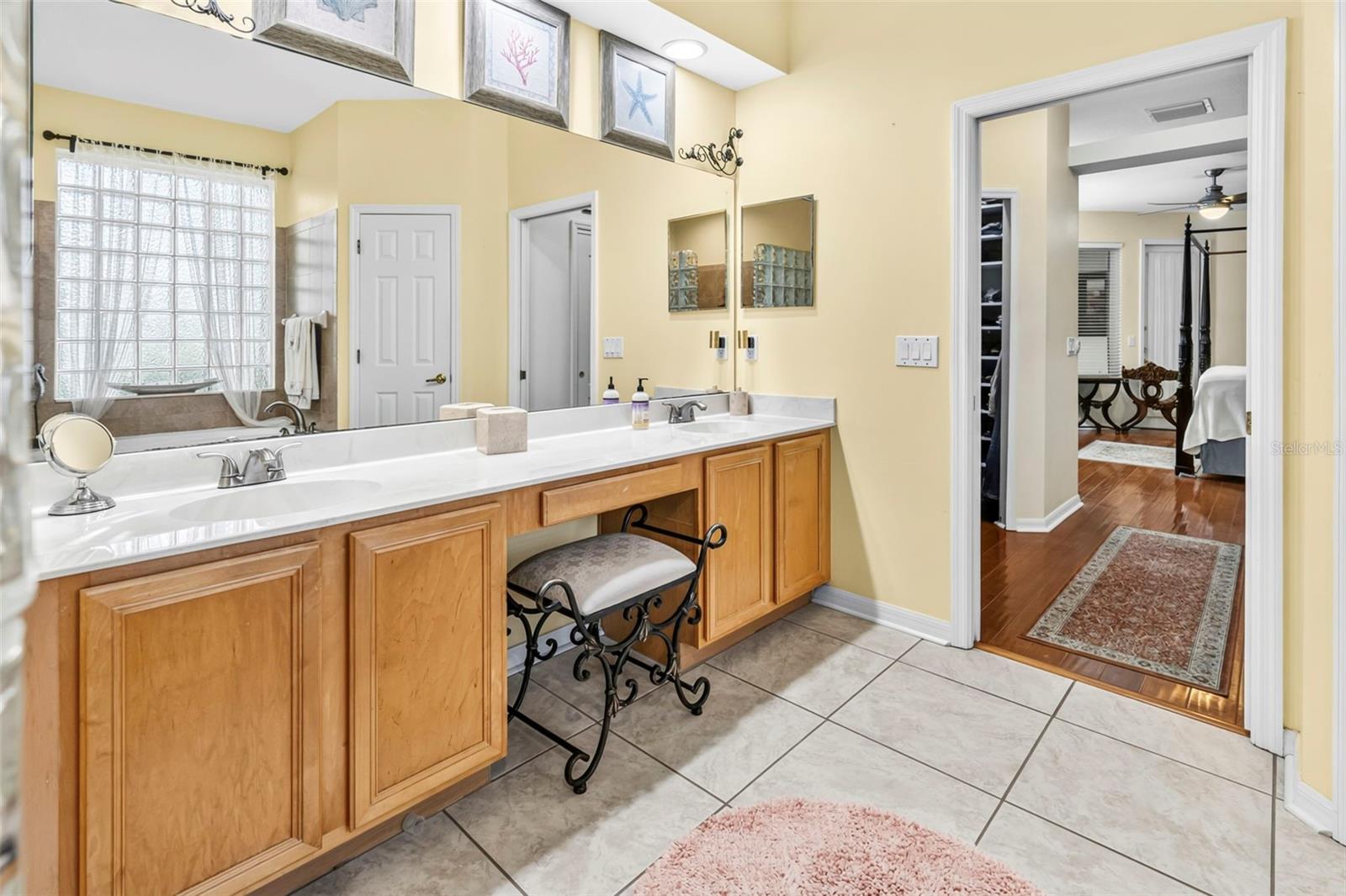 28 CAMELOT RIDGE DR — photo 44