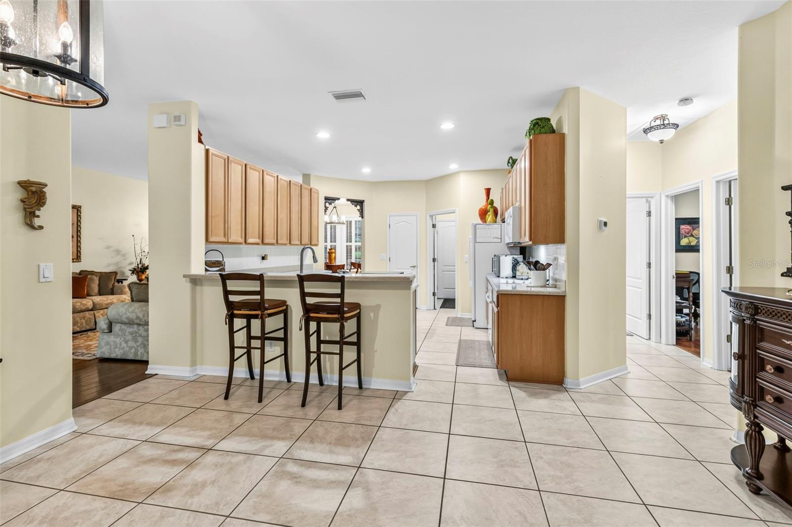 28 CAMELOT RIDGE DR — photo 27