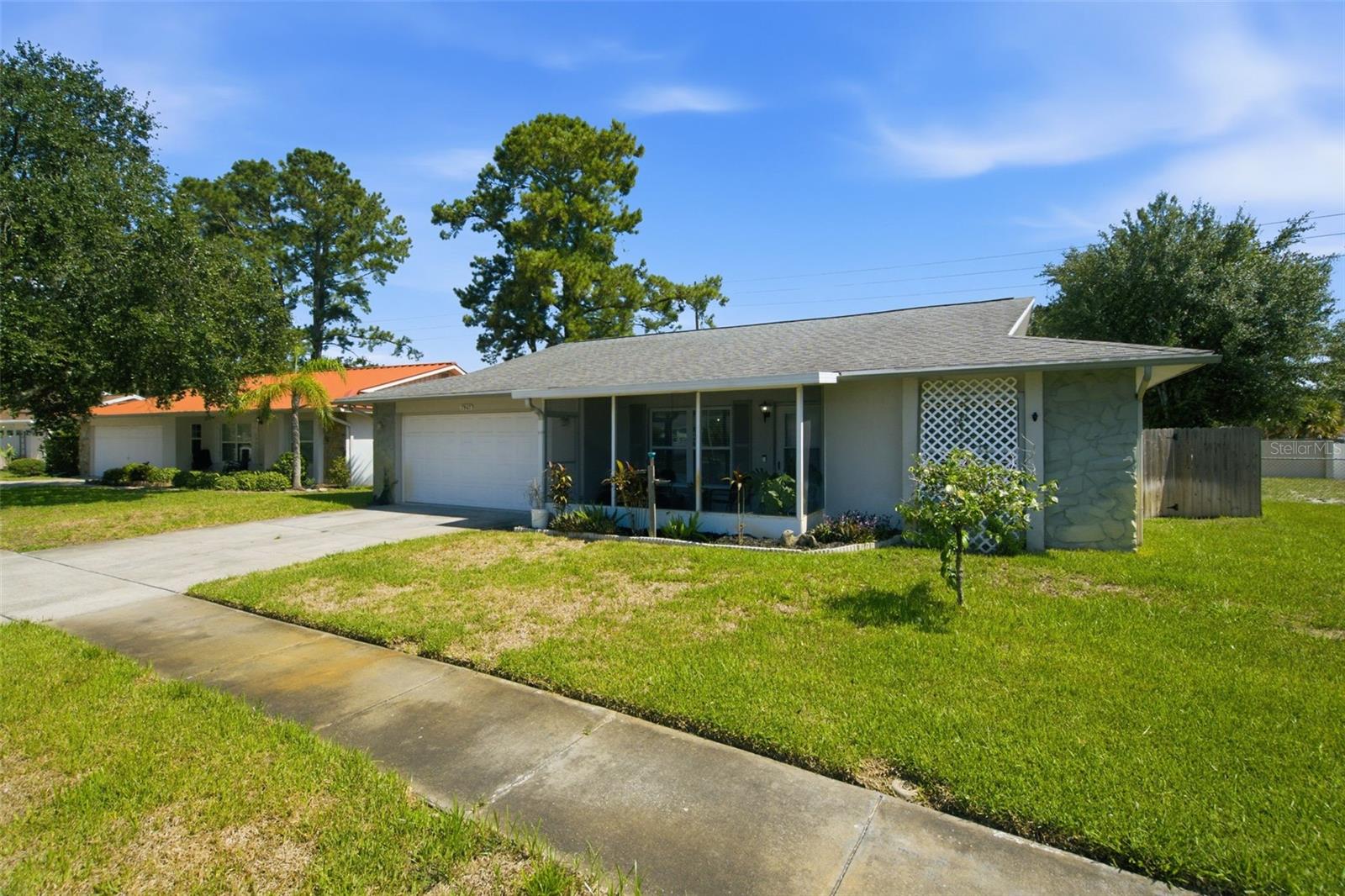 7907 DEER FOOT DR — photo 31