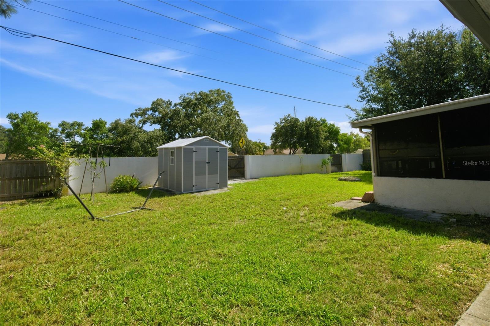 7907 DEER FOOT DR — photo 28